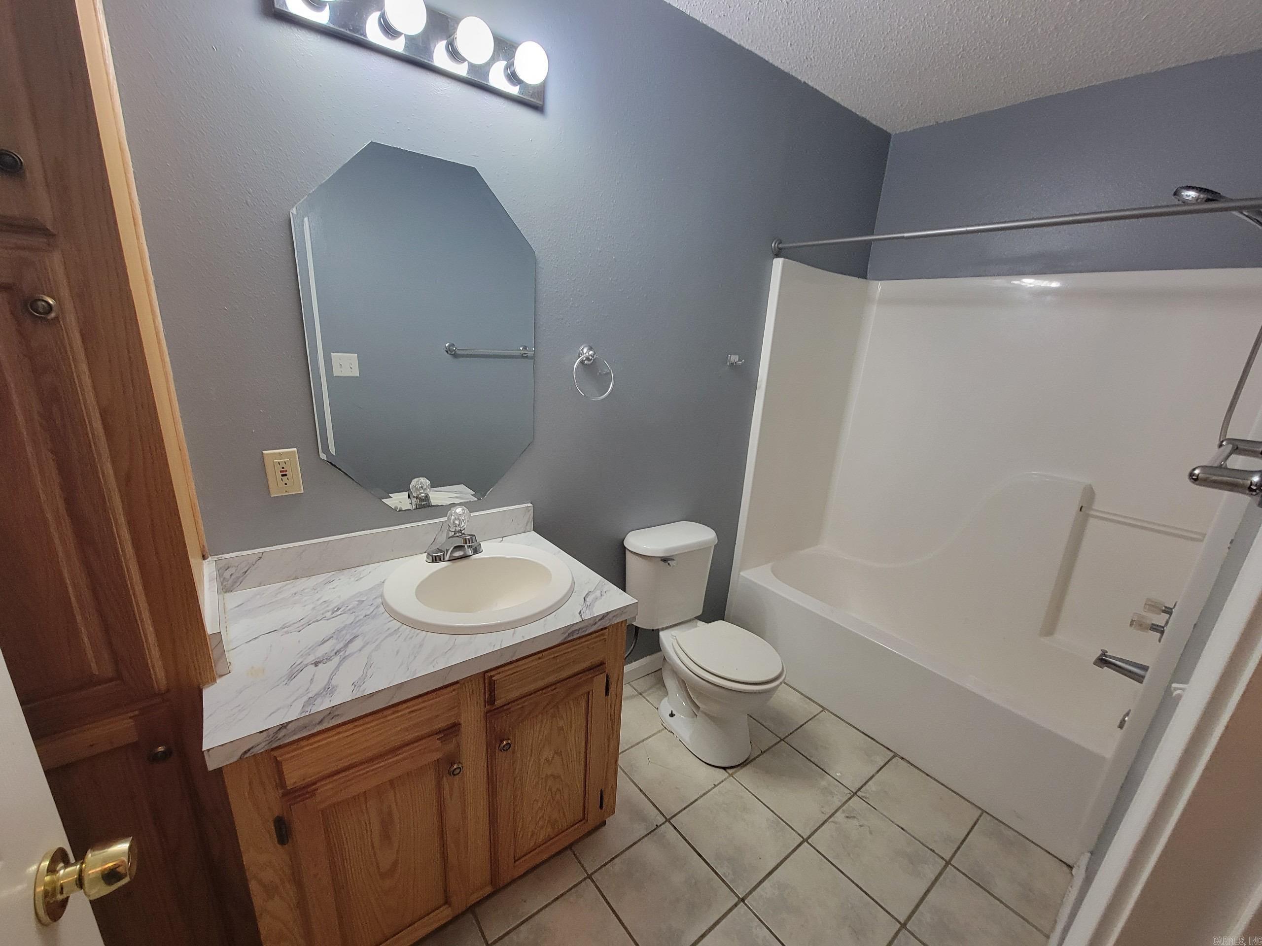 WINDWOOD ESTATES S/D - Residential