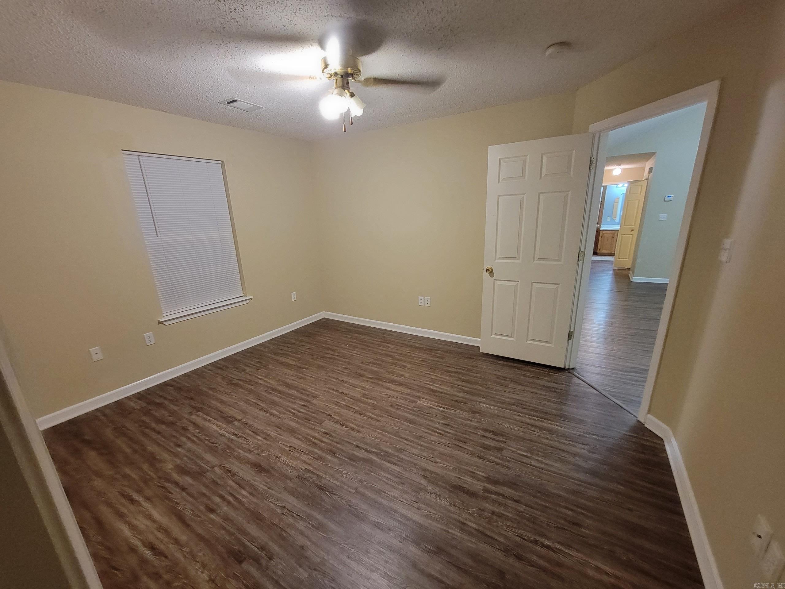 WINDWOOD ESTATES S/D - Residential