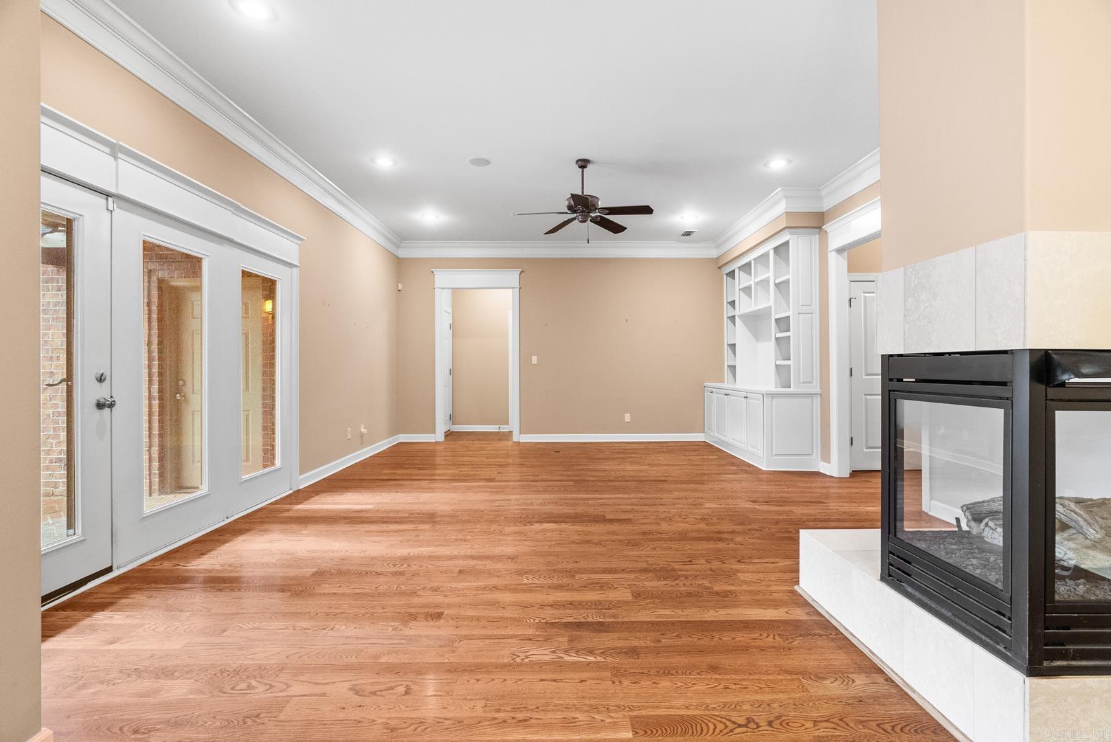 THE VILLAGES OF WELLINGTON - Residential