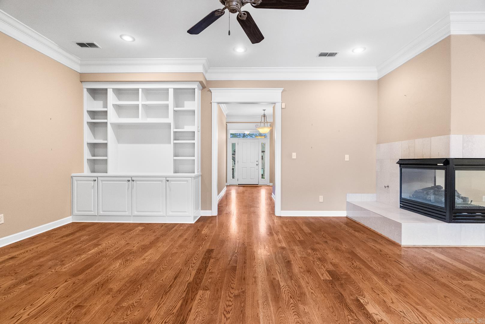 THE VILLAGES OF WELLINGTON - Residential