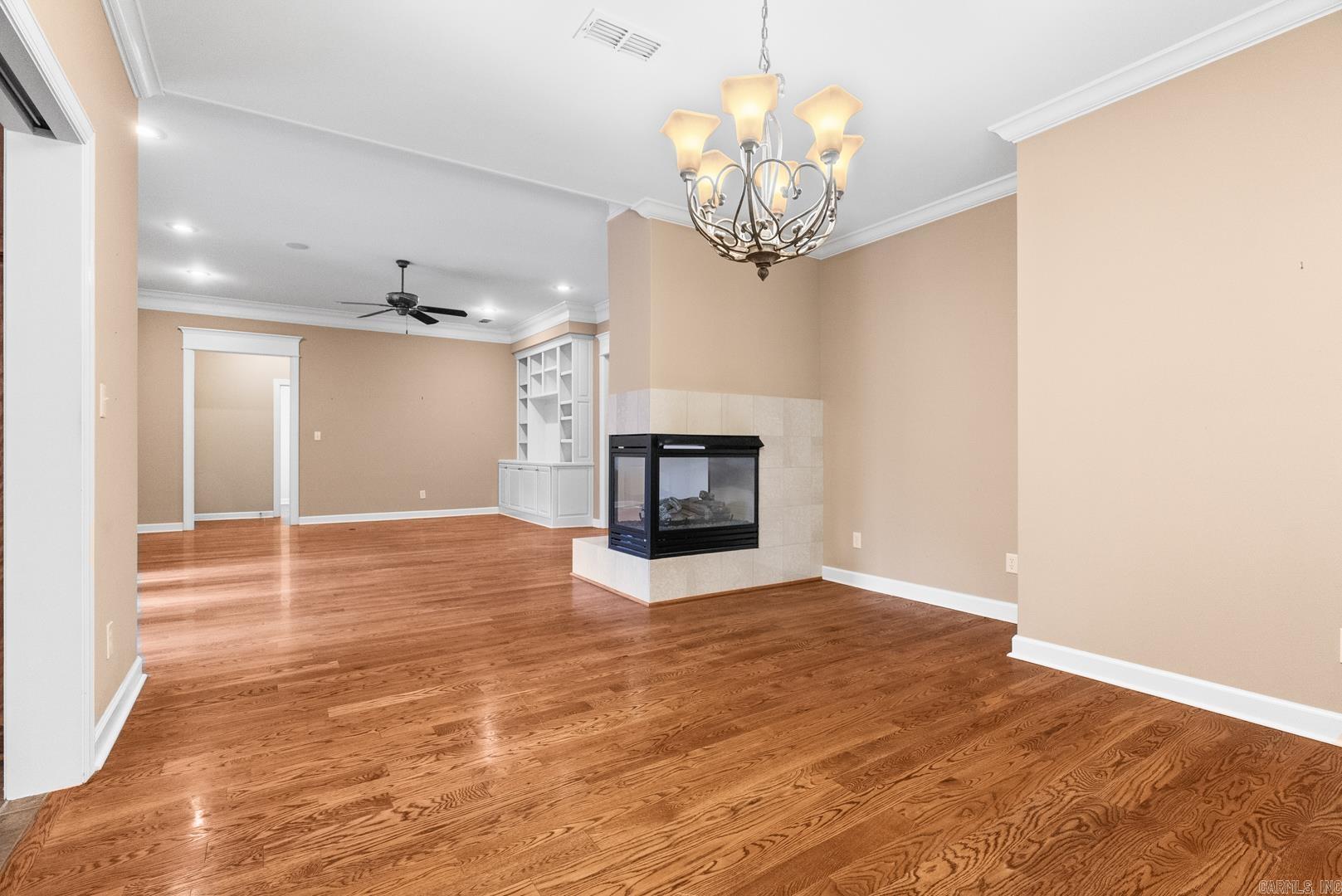 THE VILLAGES OF WELLINGTON - Residential