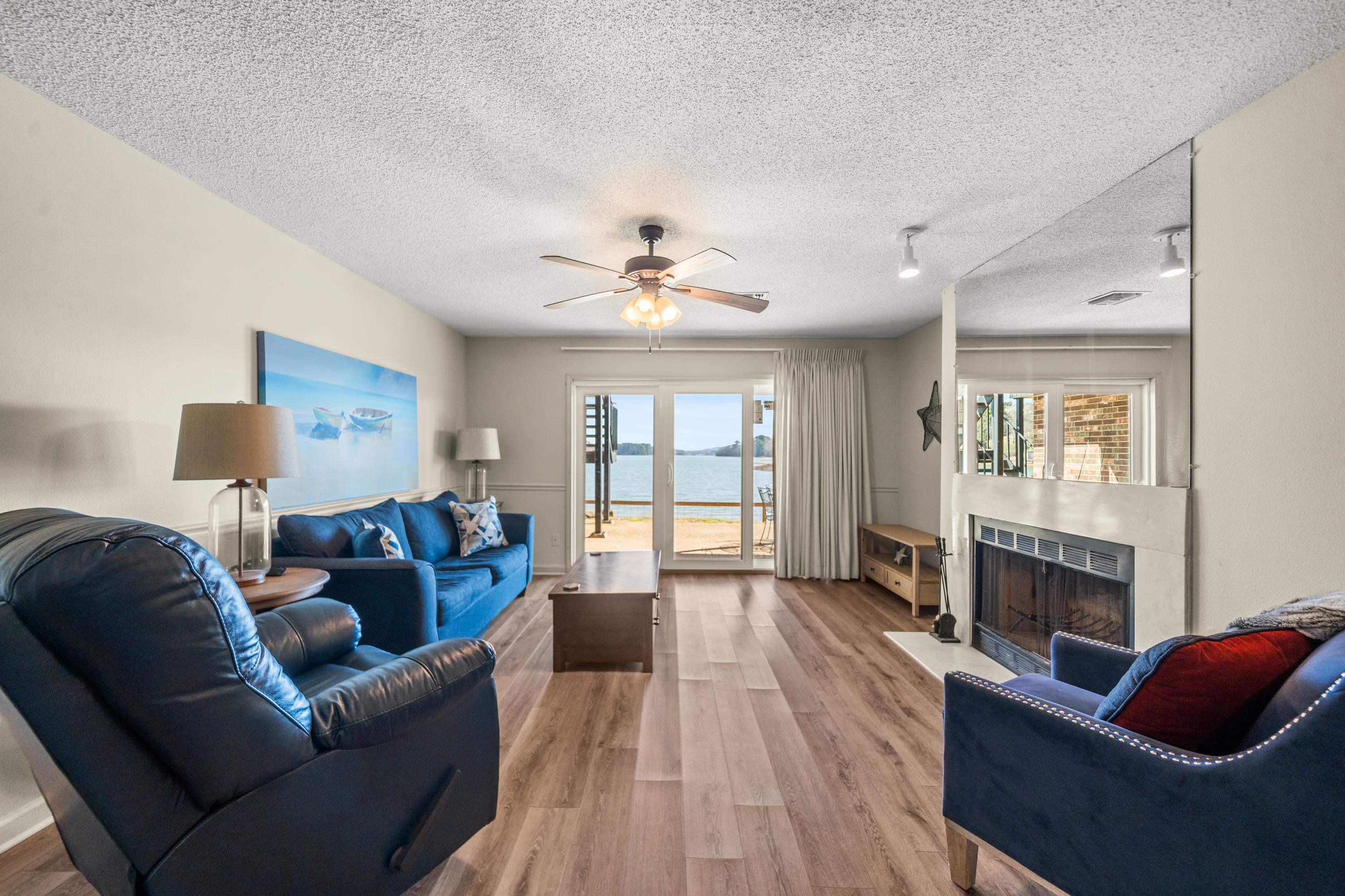 EMERALD ISLE HPR - Residential