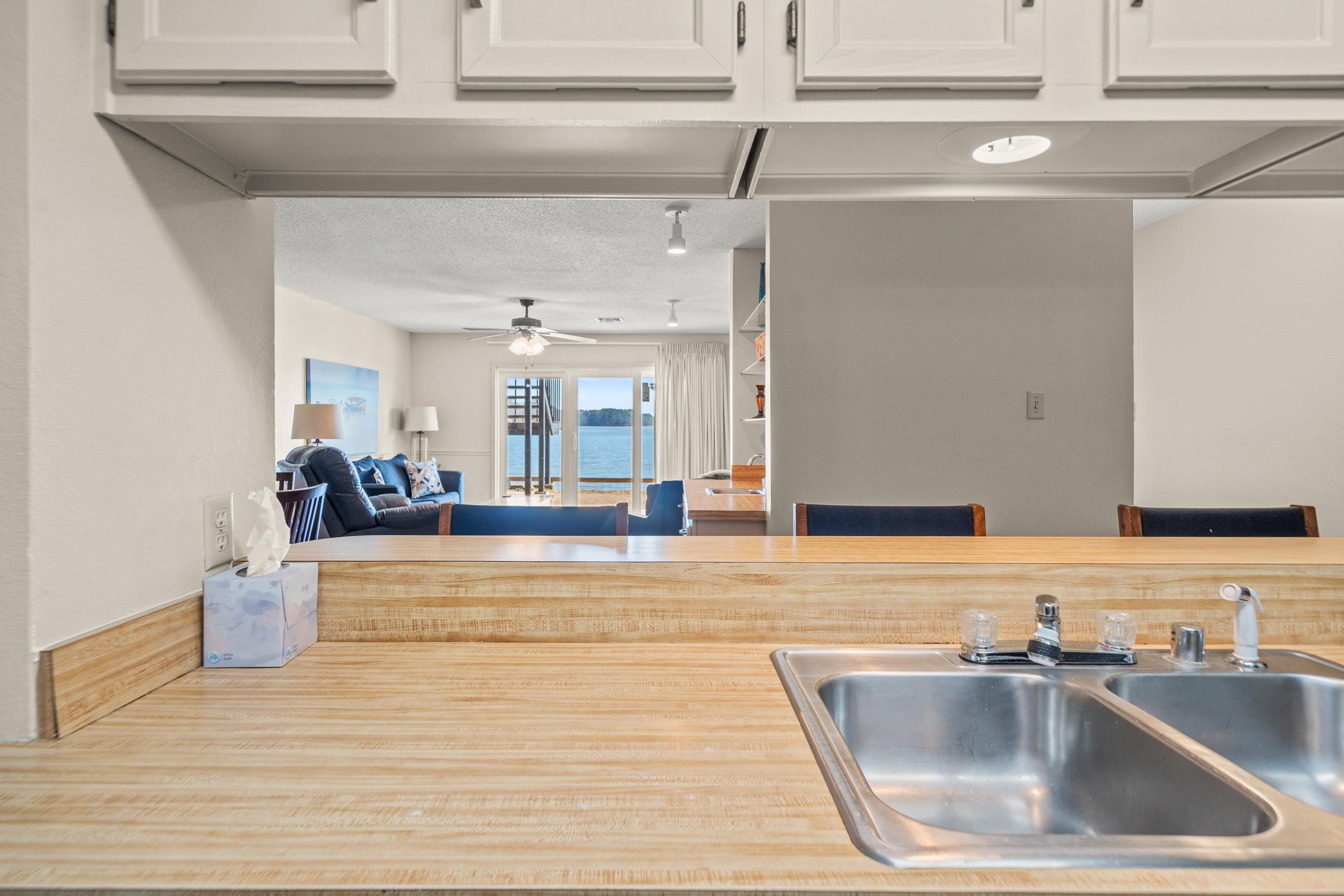 EMERALD ISLE HPR - Residential