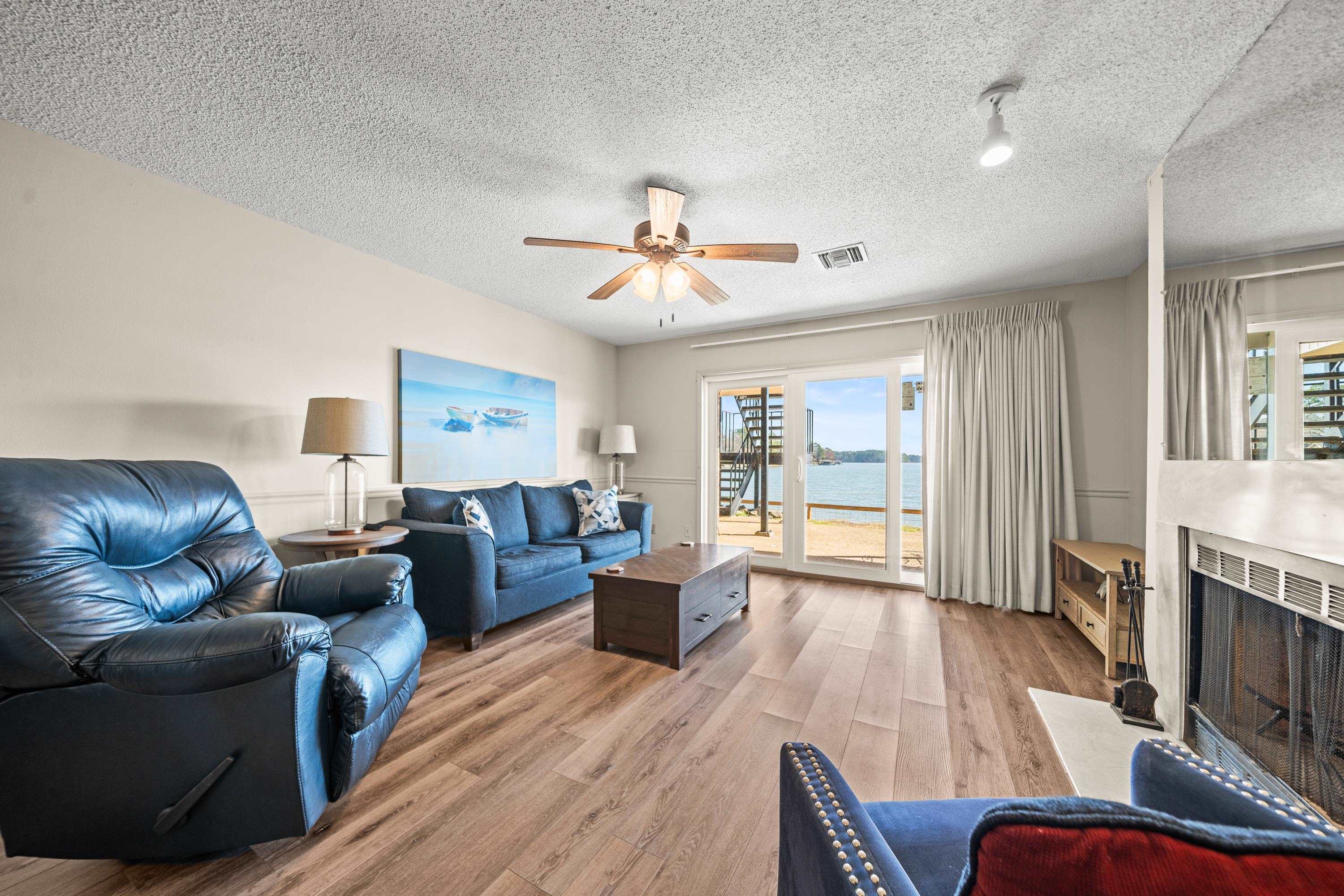 EMERALD ISLE HPR - Residential