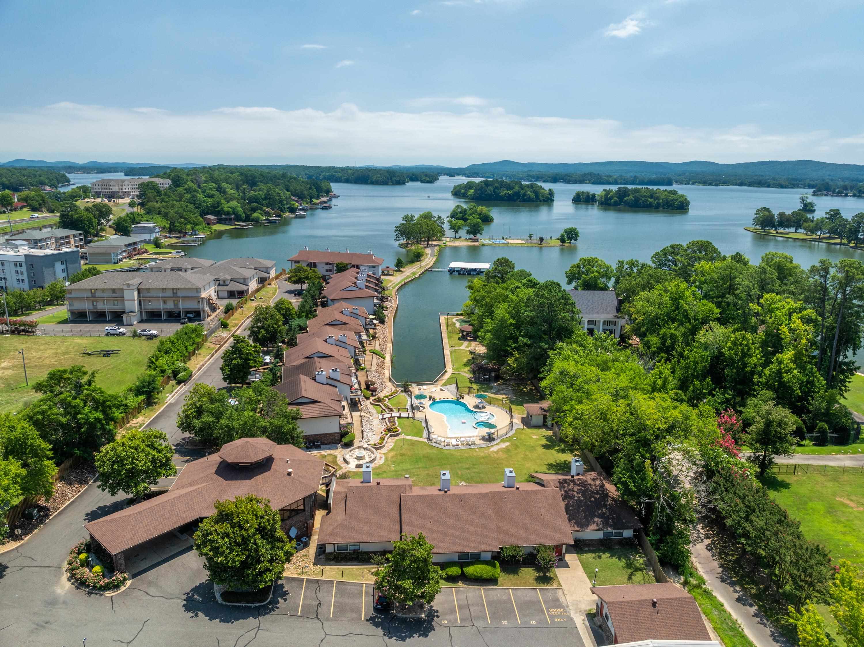 EMERALD ISLE HPR - Residential