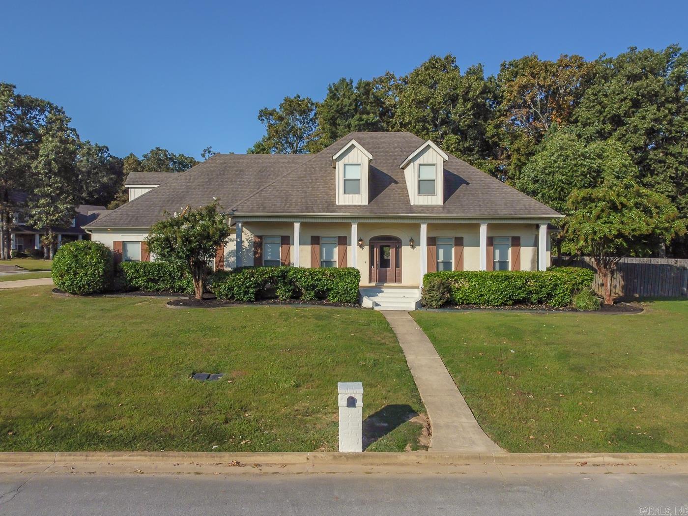 LAKE CREST ESTATES - Residential