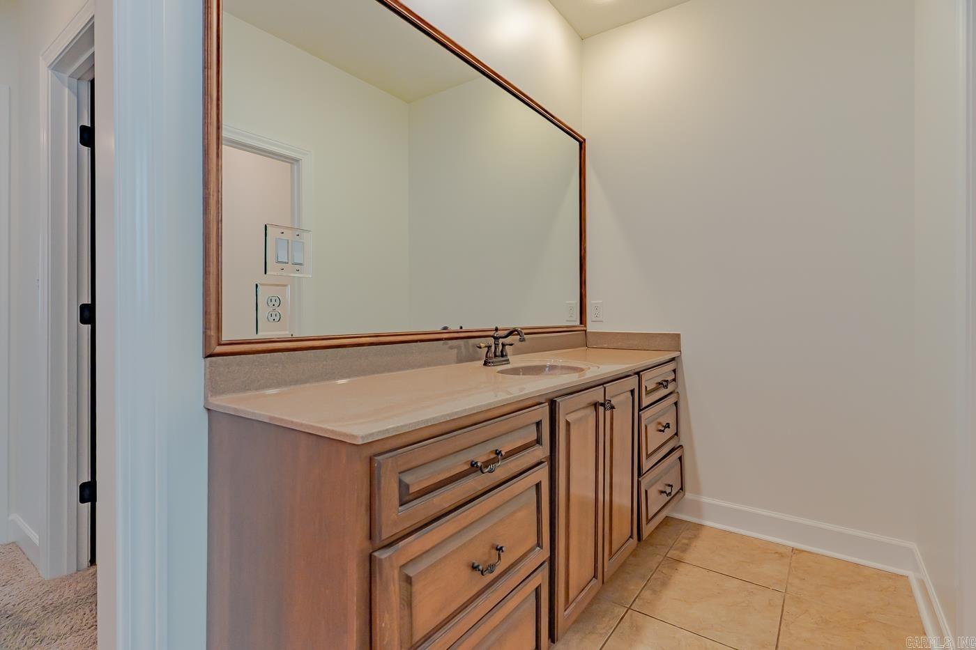 LAKE CREST ESTATES - Residential