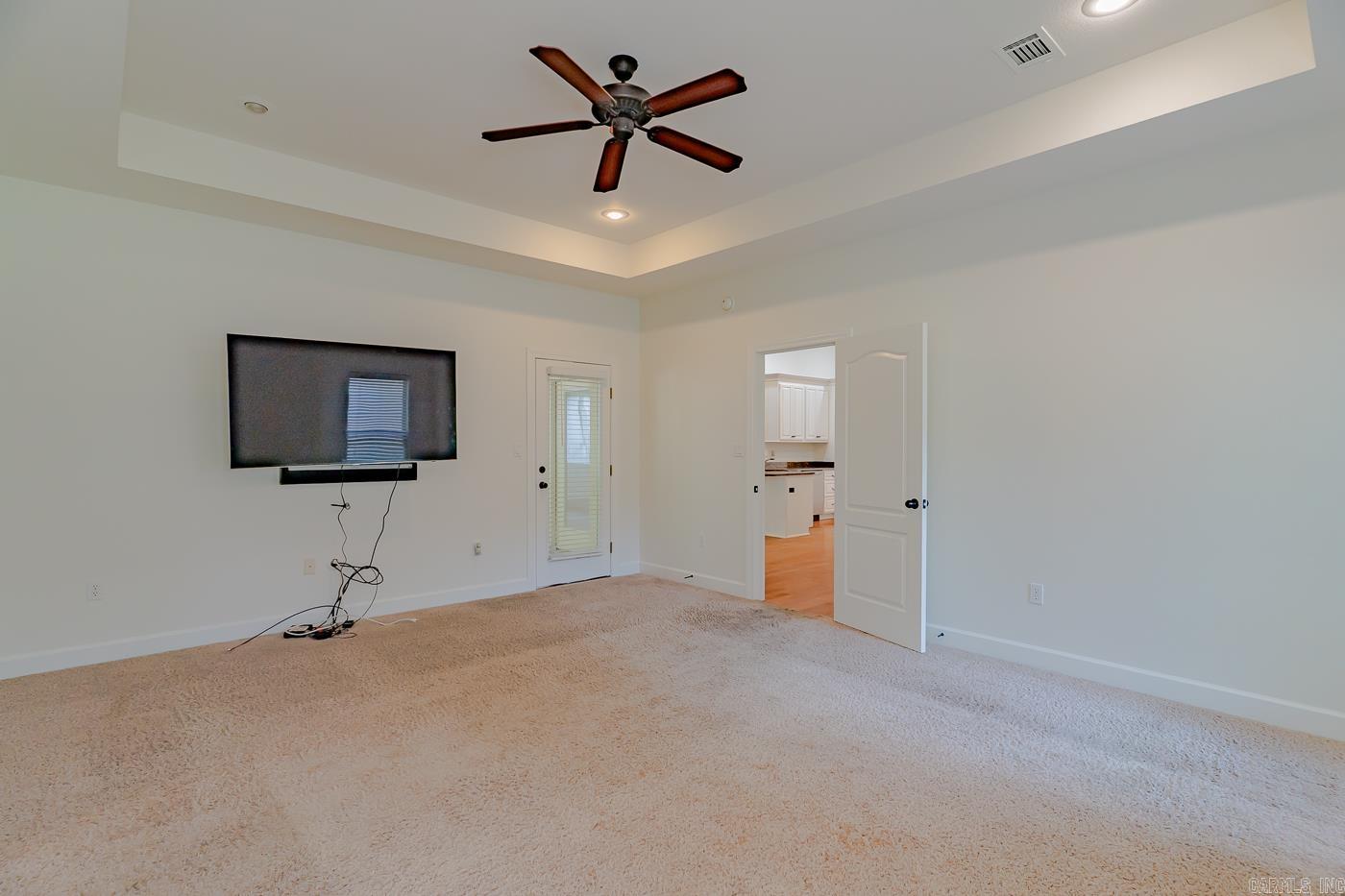 LAKE CREST ESTATES - Residential