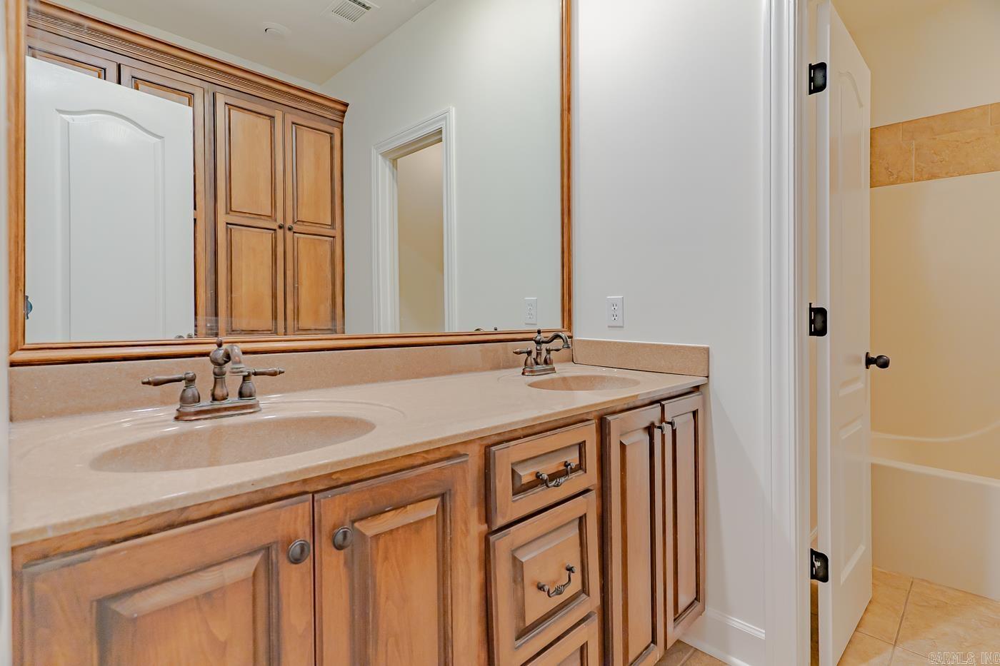 LAKE CREST ESTATES - Residential