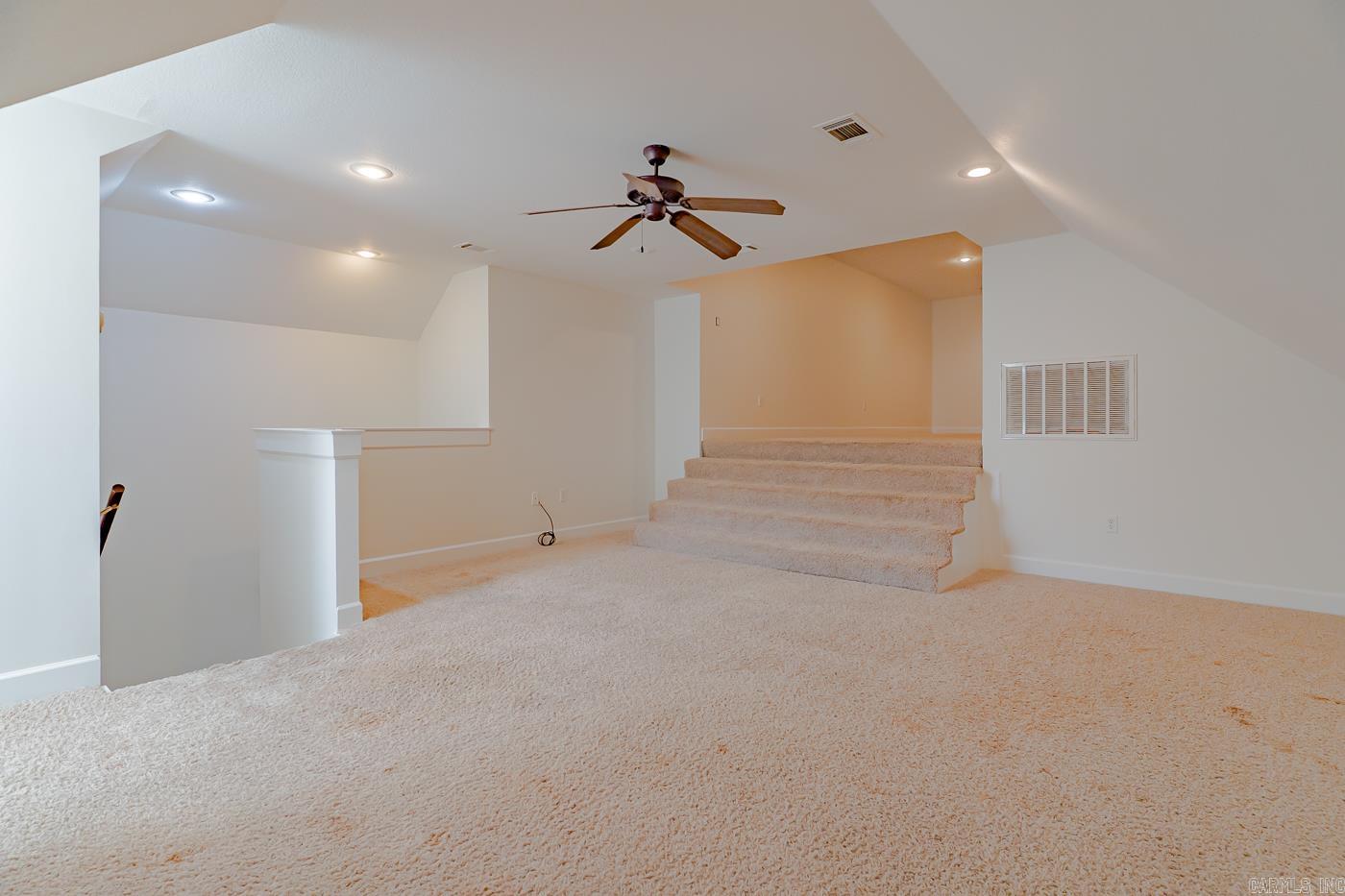 LAKE CREST ESTATES - Residential