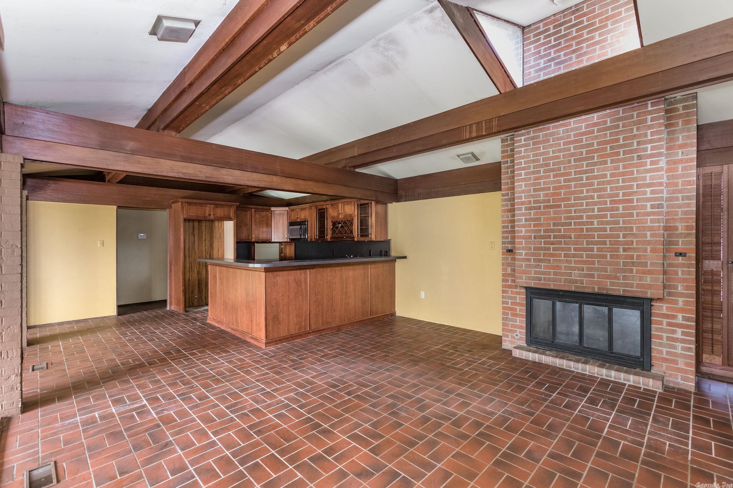 COKER HAMPTON - Residential