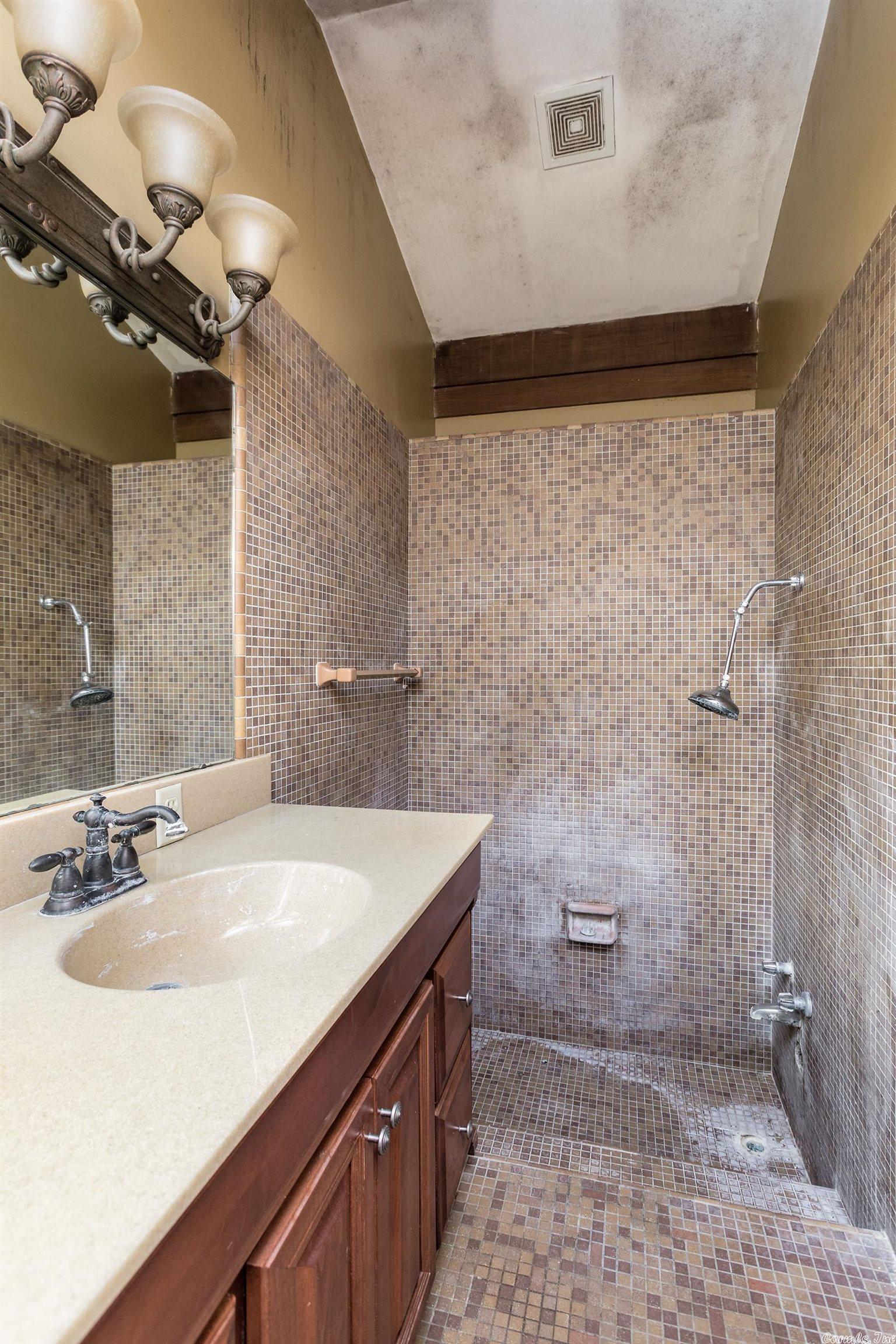 COKER HAMPTON - Residential