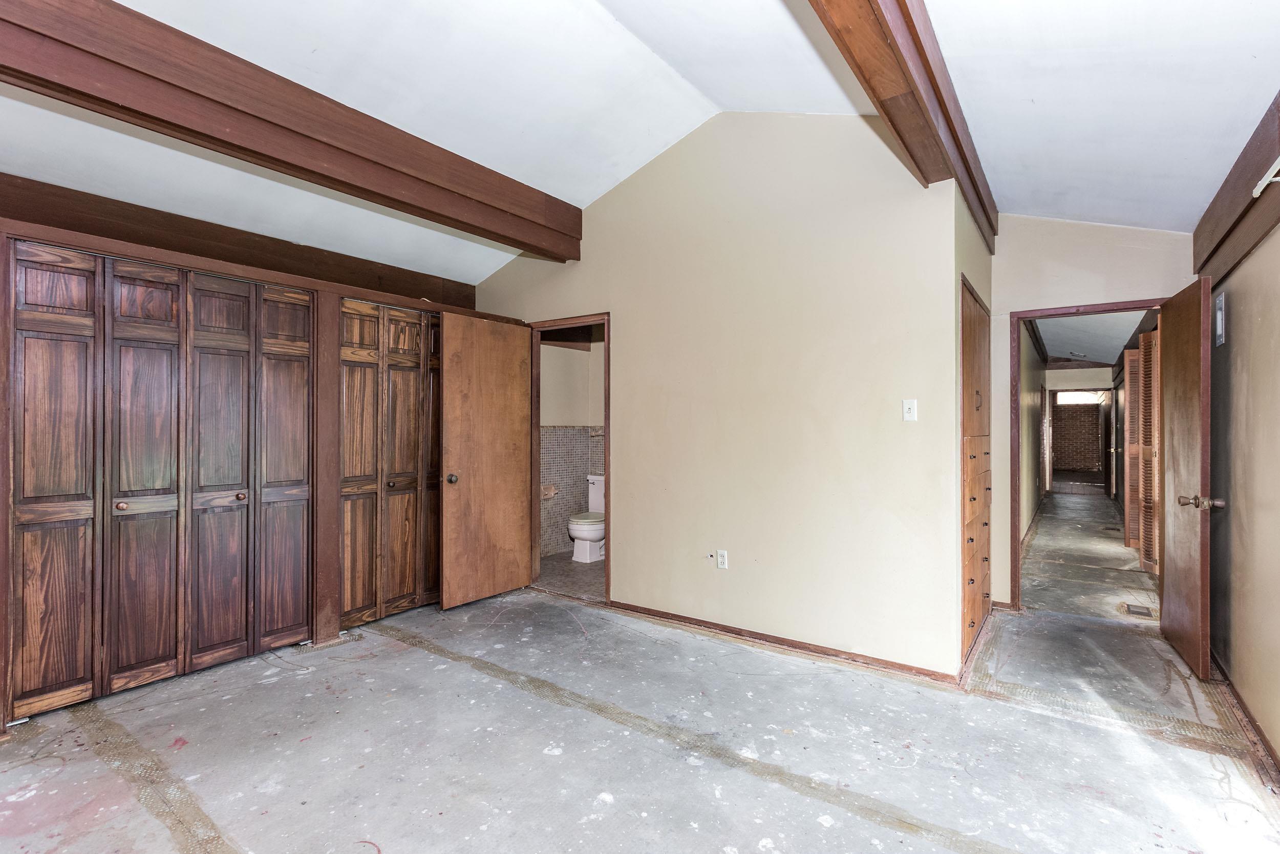 COKER HAMPTON - Residential