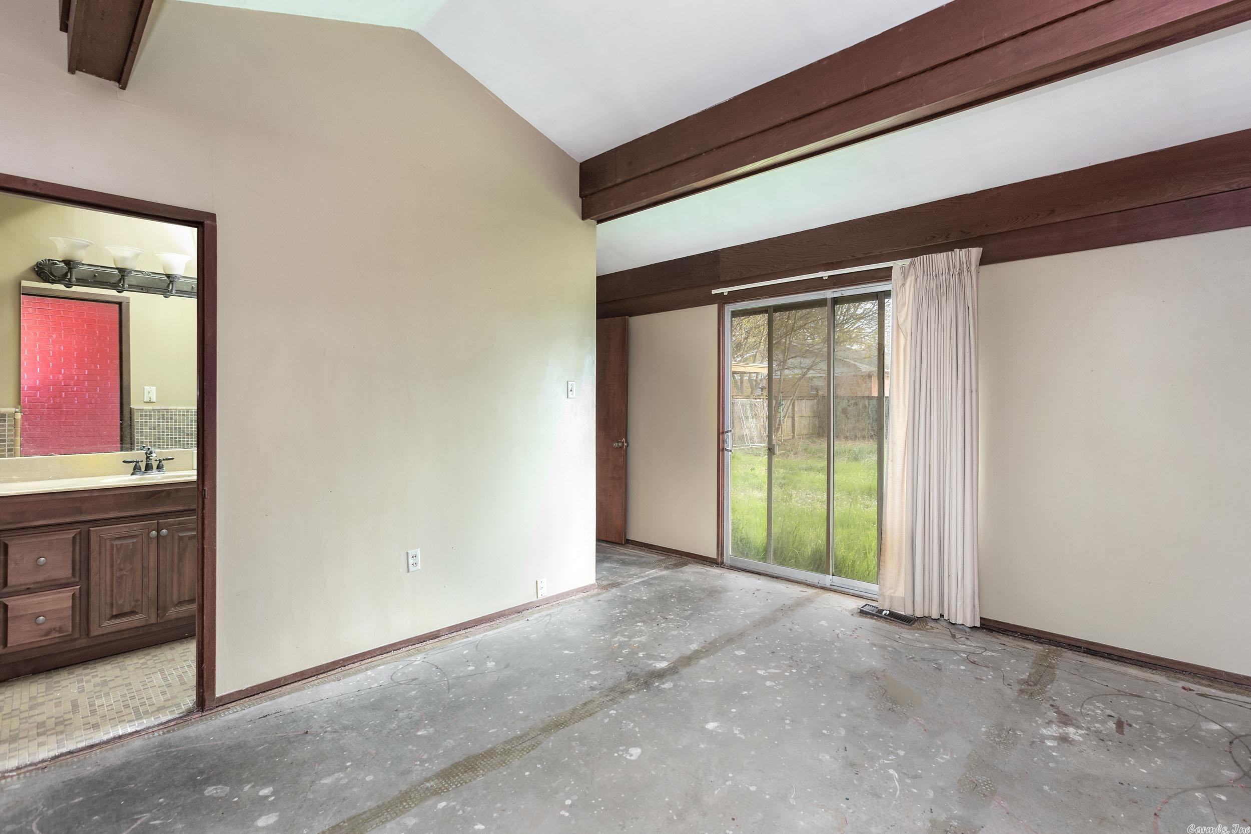 COKER HAMPTON - Residential