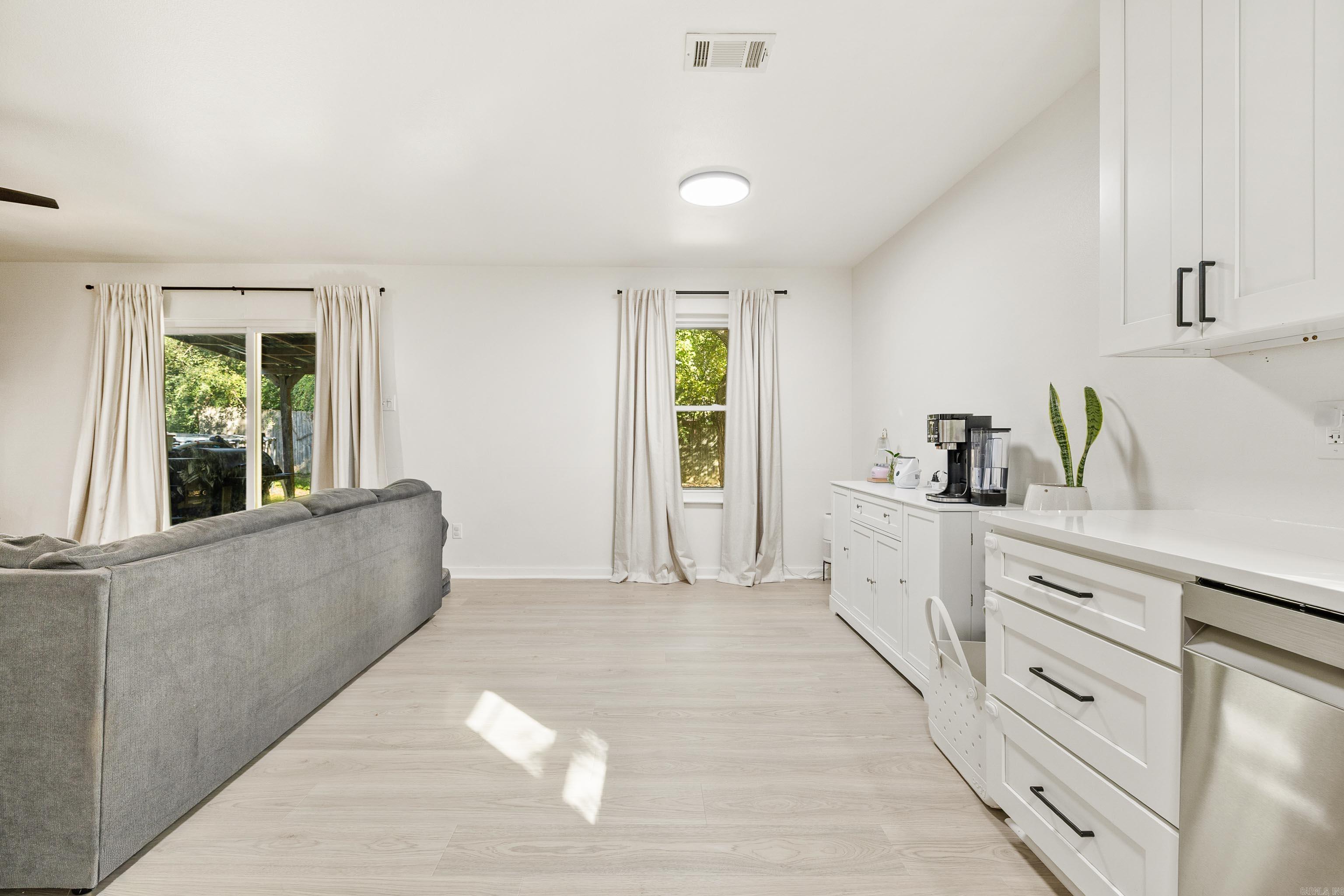 Springhill Manor - Residential