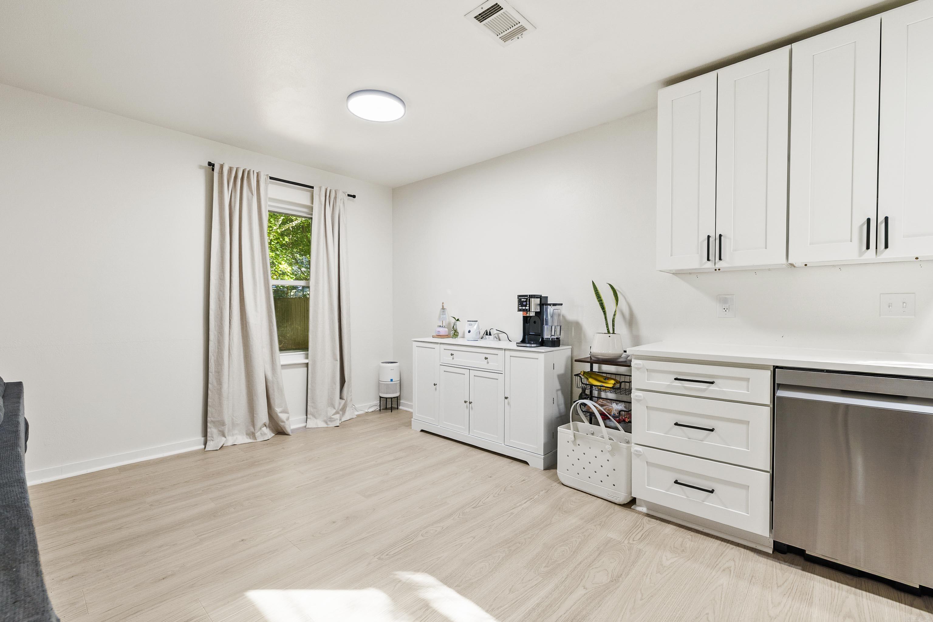 Springhill Manor - Residential