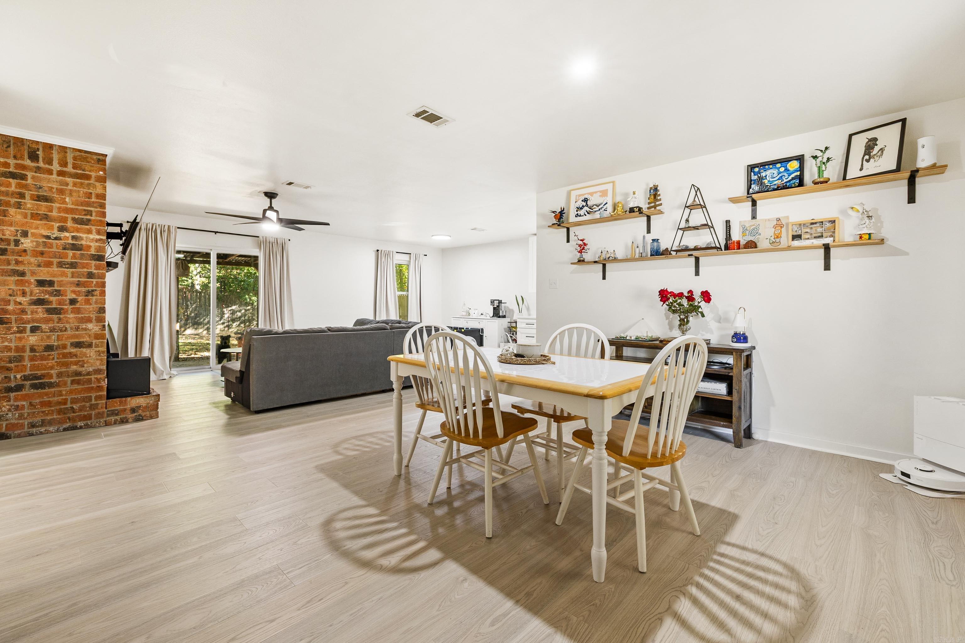 Springhill Manor - Residential