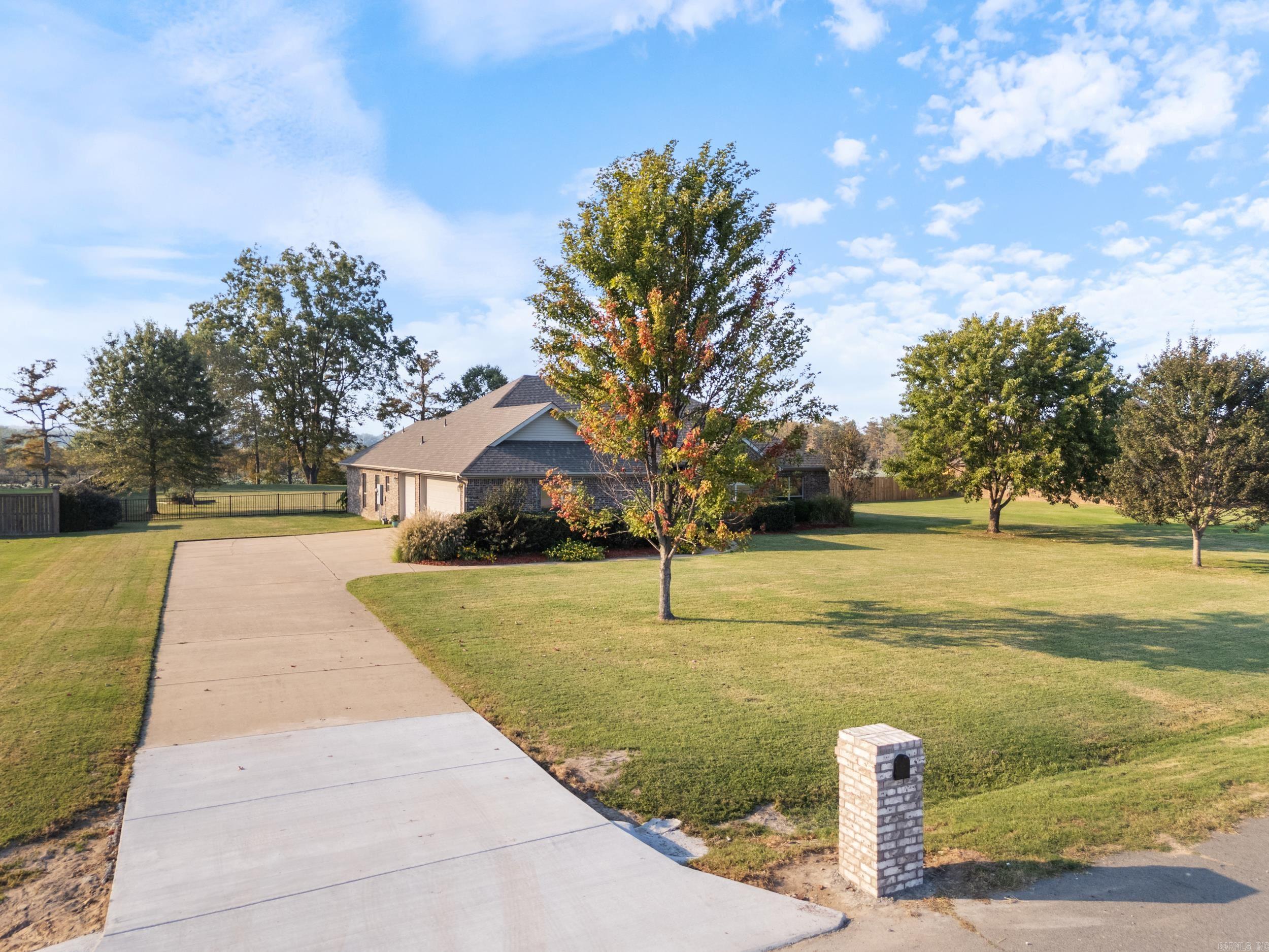 ASHLEY DOWNS - Residential