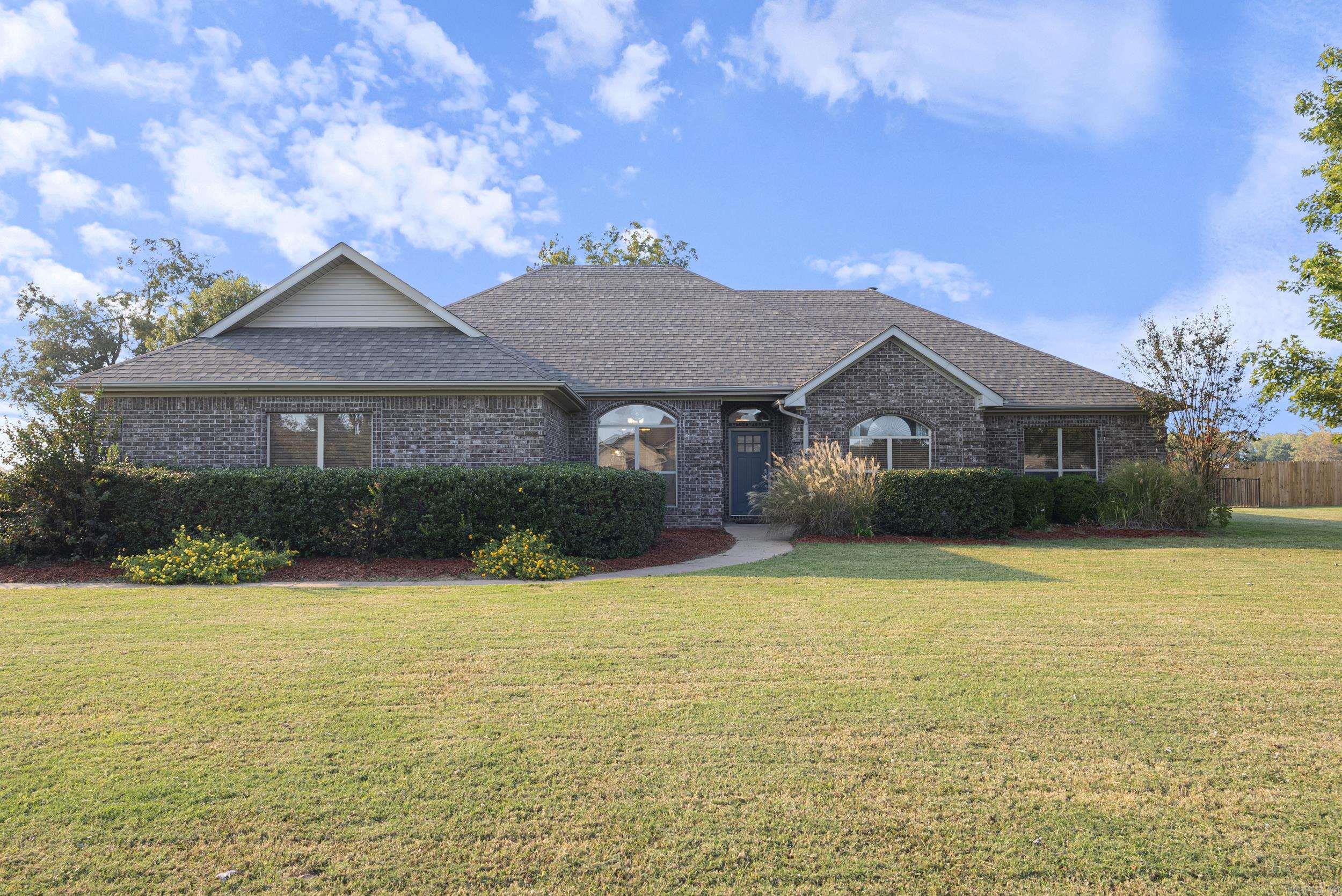 ASHLEY DOWNS - Residential