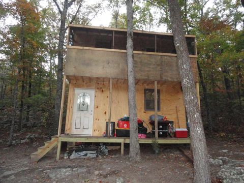 Photo of 2340 Shady Grove Road, Leslie, AR 72645 (MLS # 26003773)