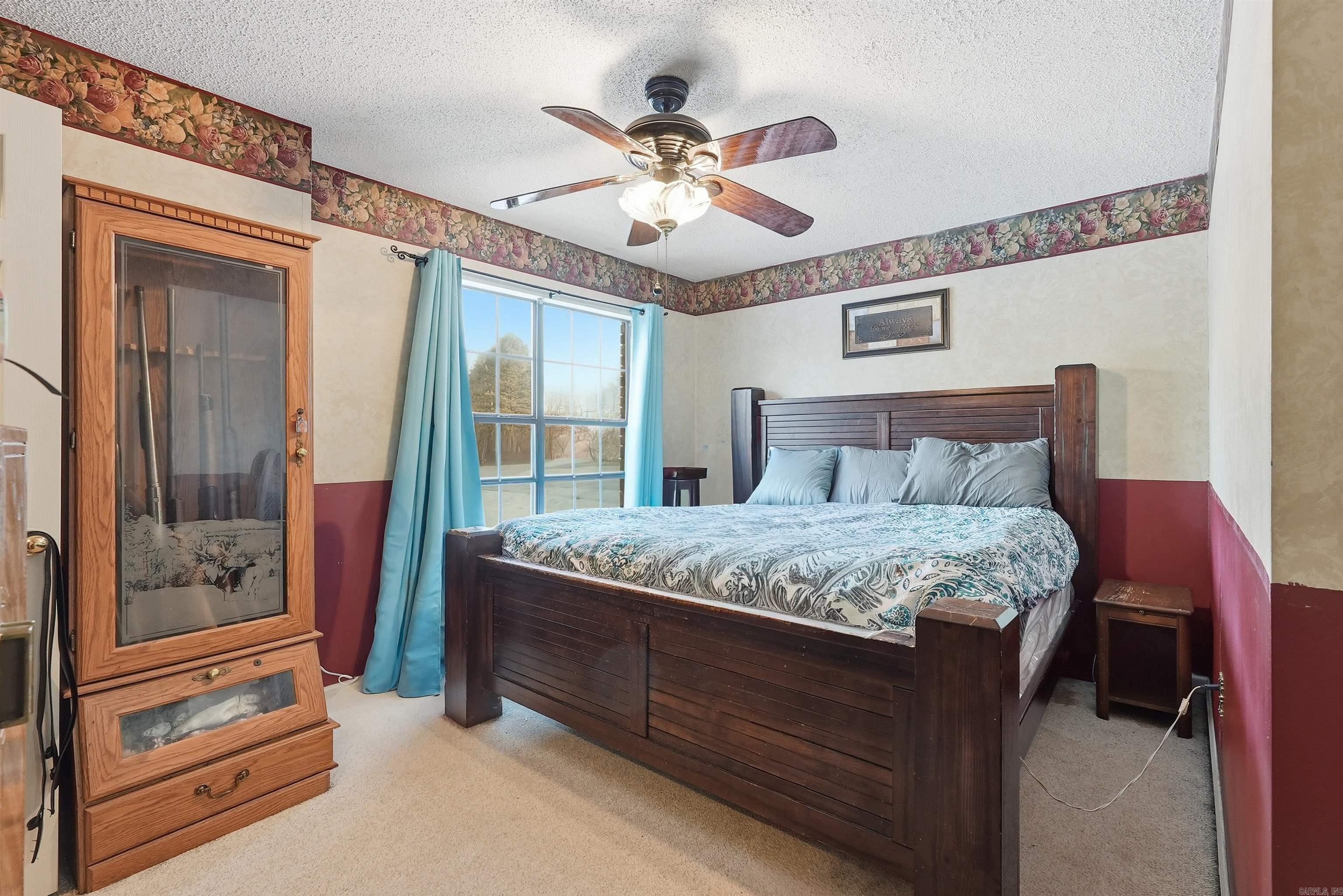 LIBERTY CREEK EST - Residential