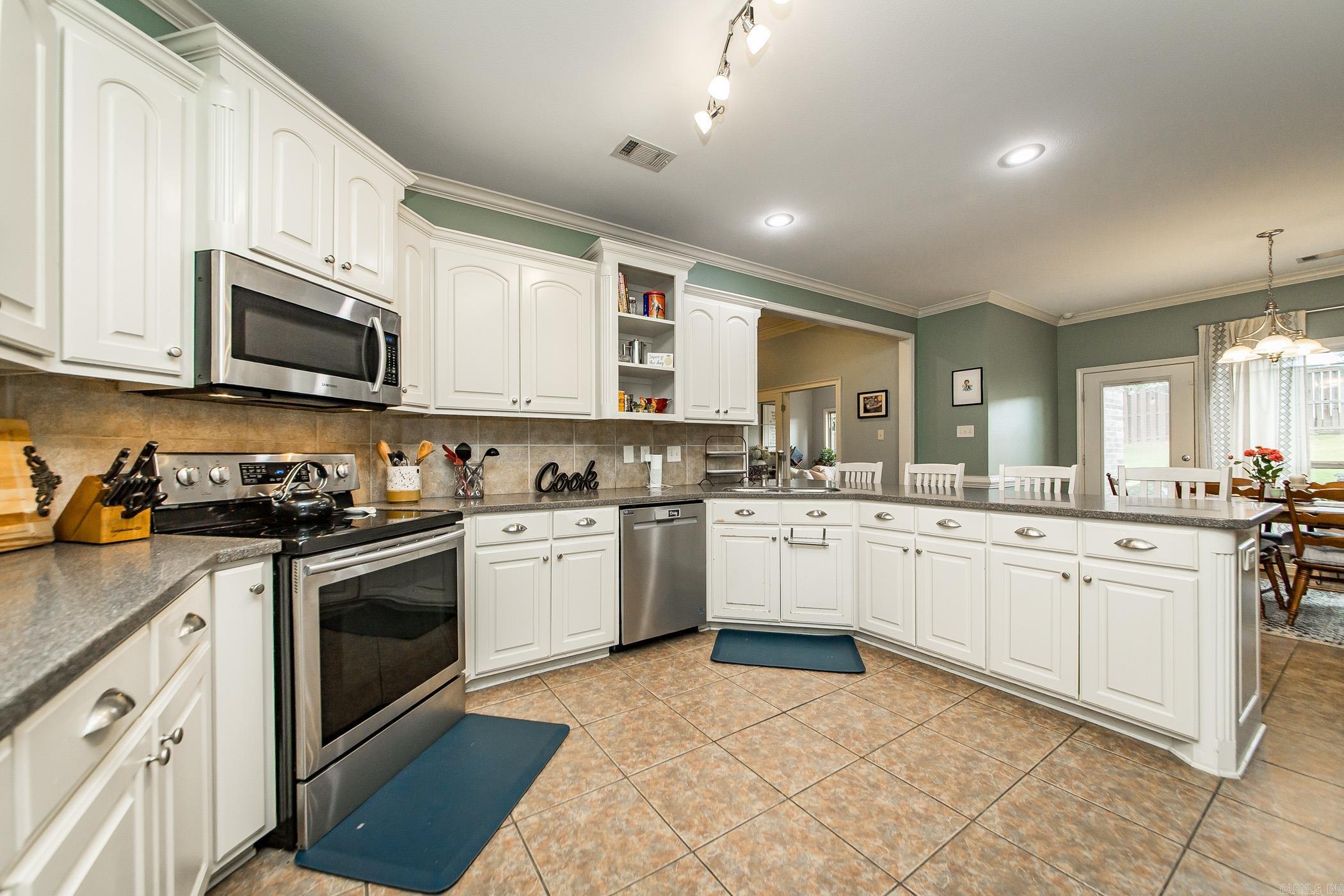 GREYSTONE - Residential