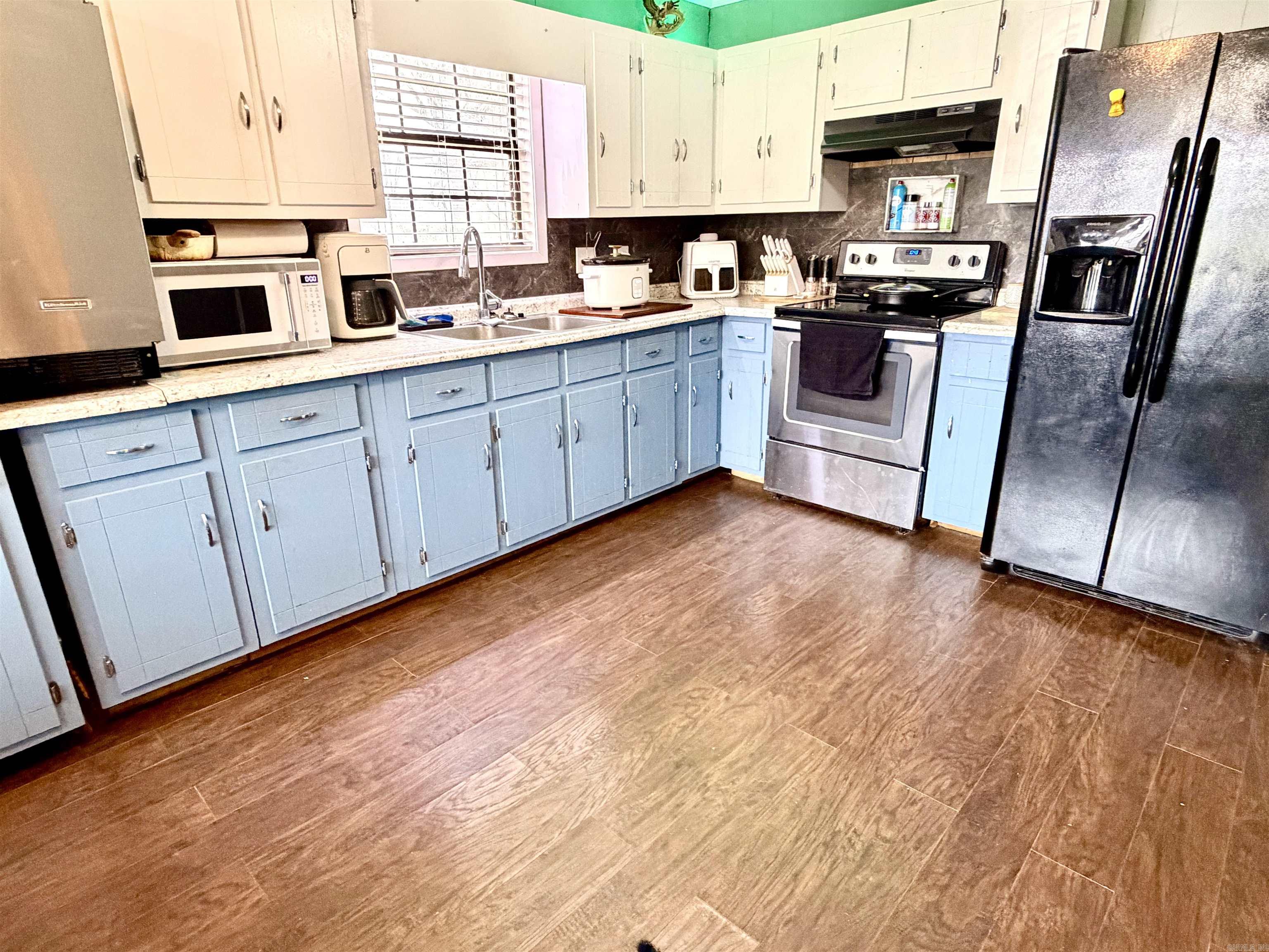 Reynolds & Meyers - Residential