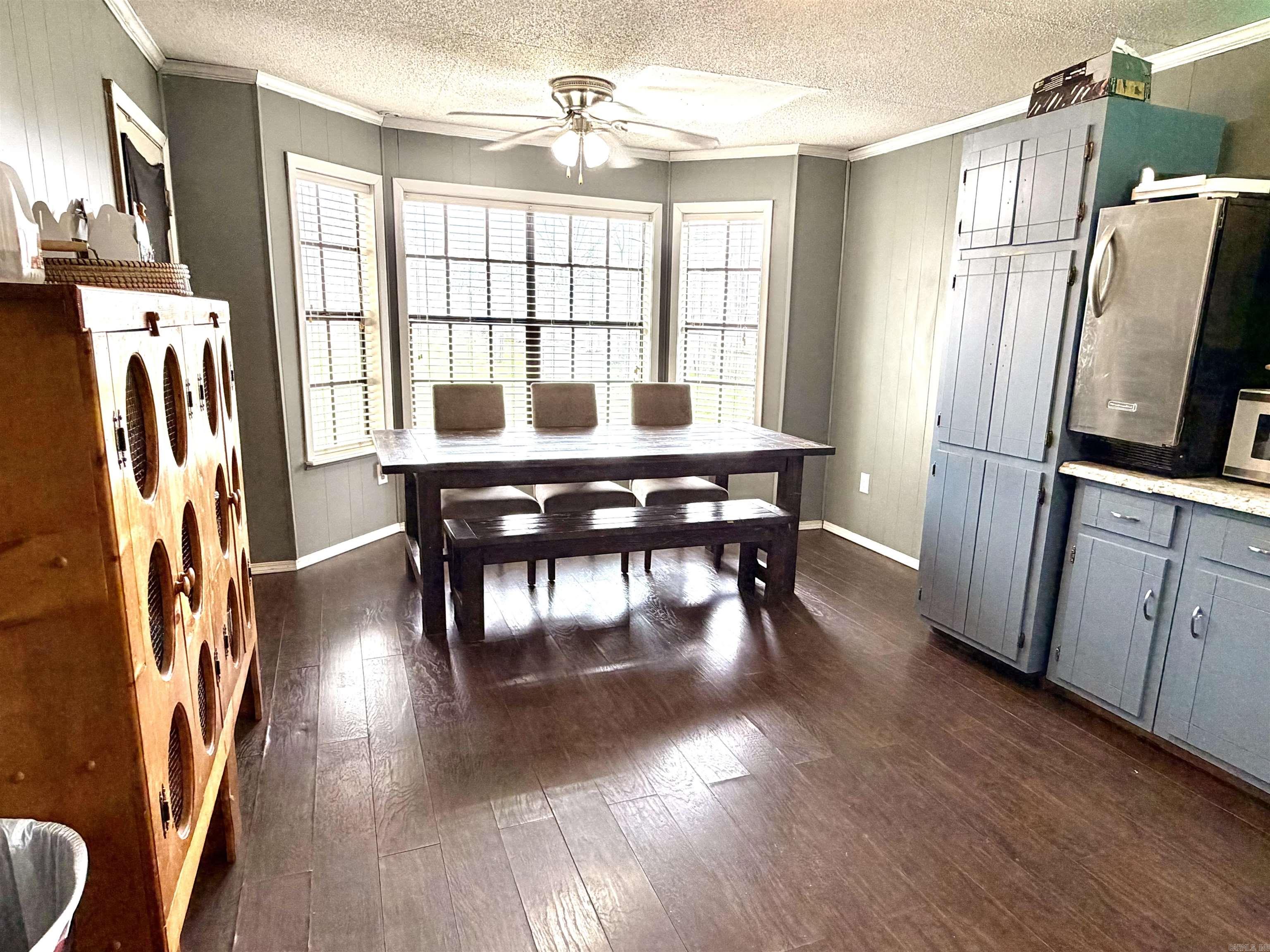 Reynolds & Meyers - Residential