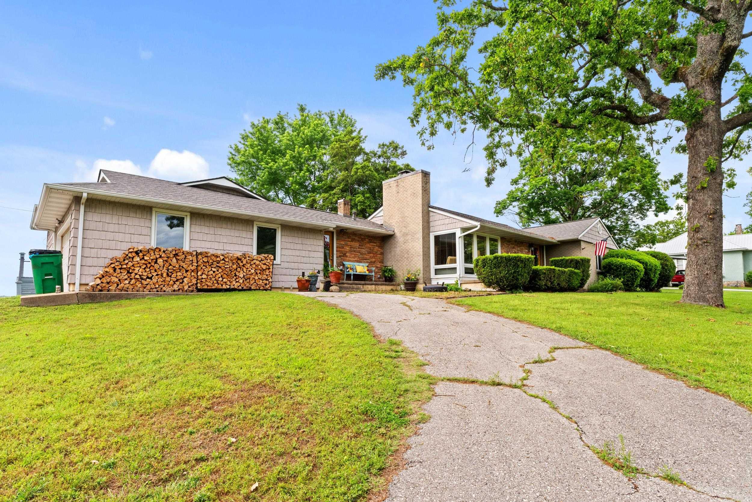 COTTER LOTS - Residential