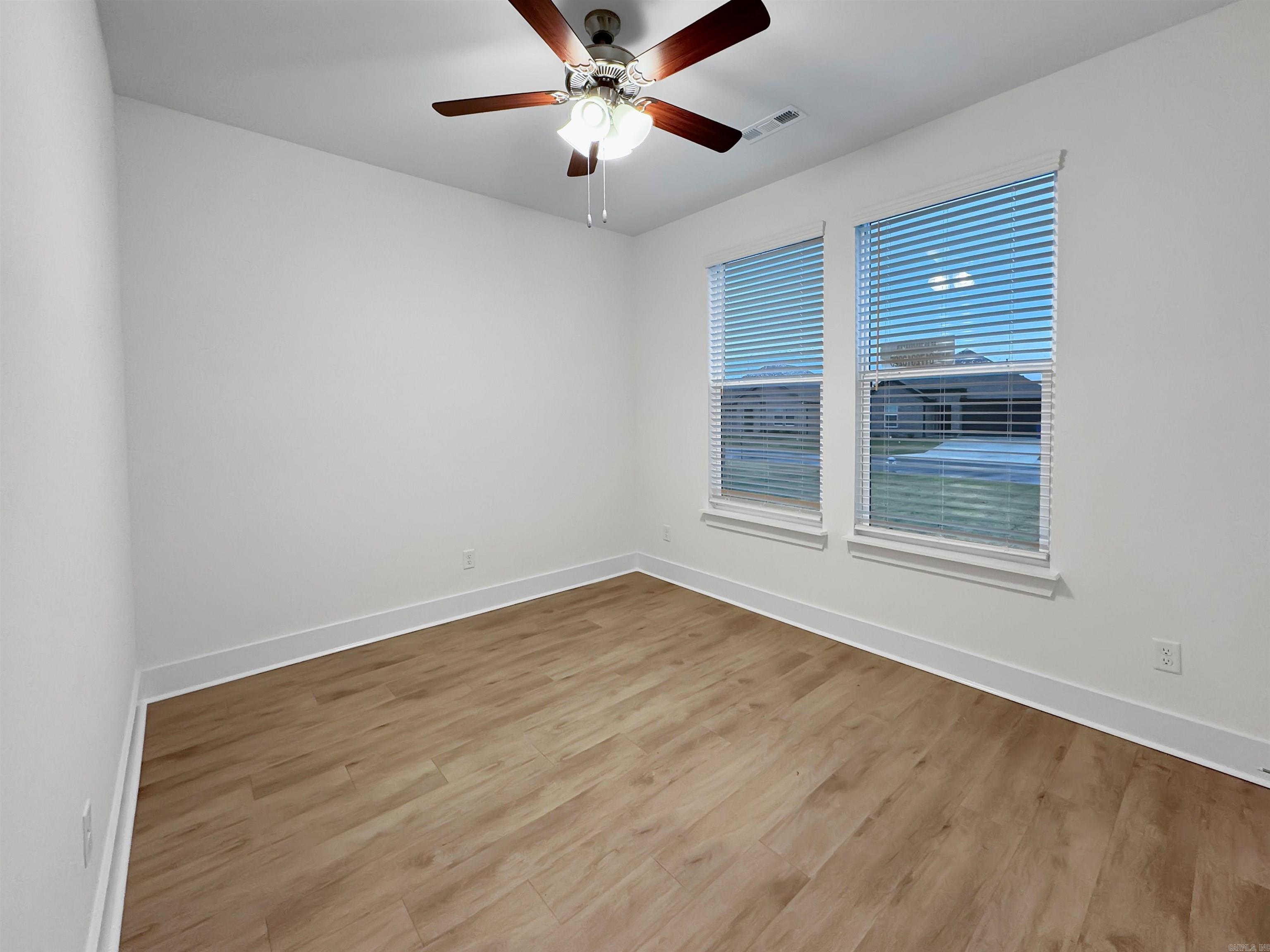 THE RESERVE AT COUNTRY CLUB PHAS - Residential