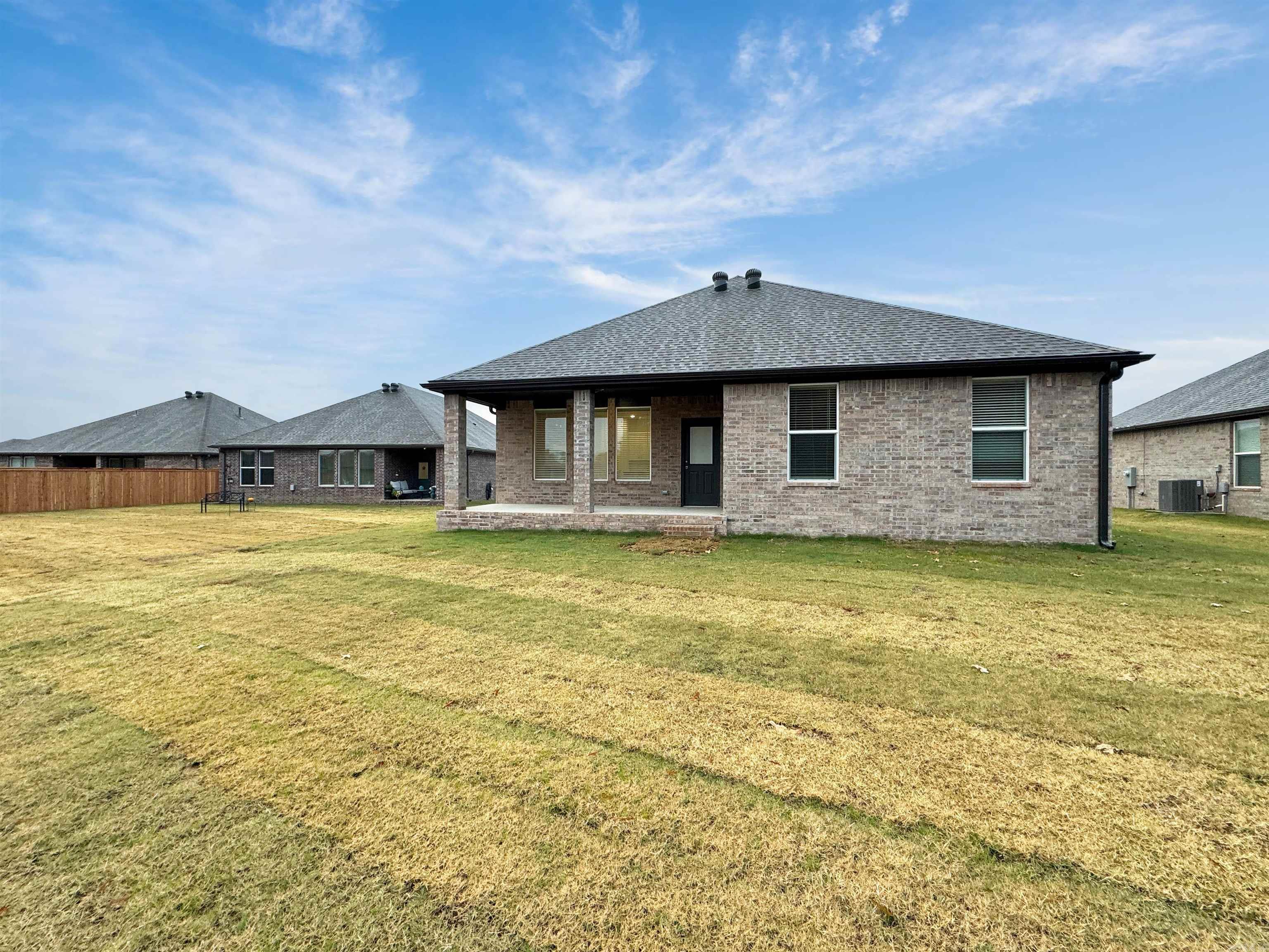 THE RESERVE AT COUNTRY CLUB PHAS - Residential