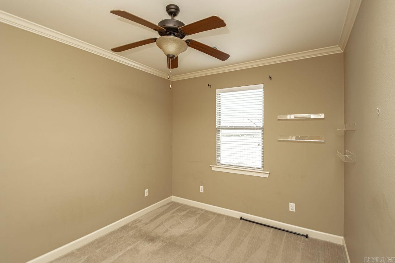 MILLERS GLENN - Residential