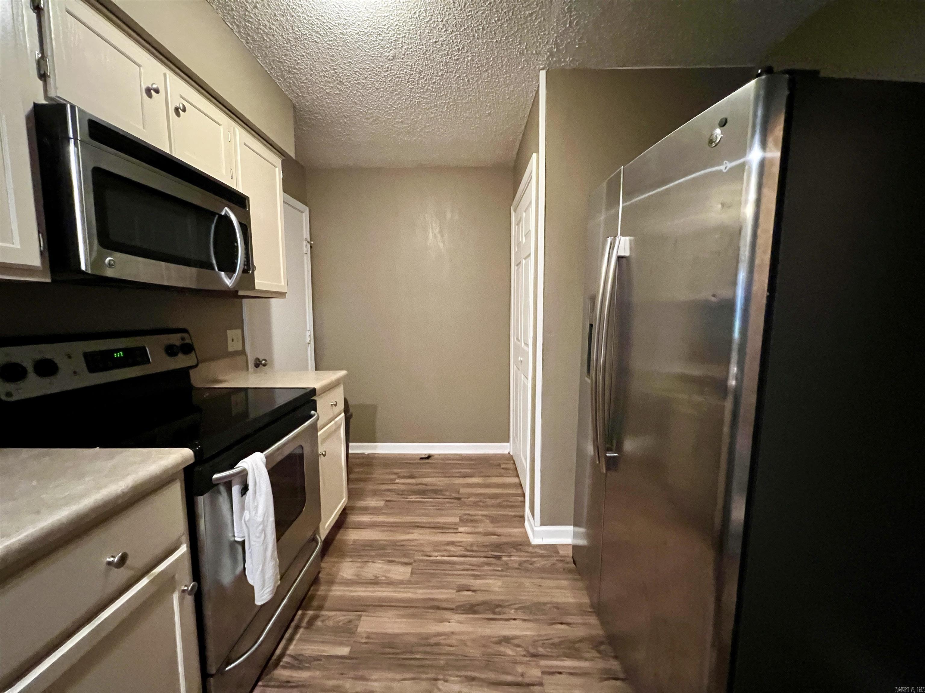 Point West 3rd - Residential Lease