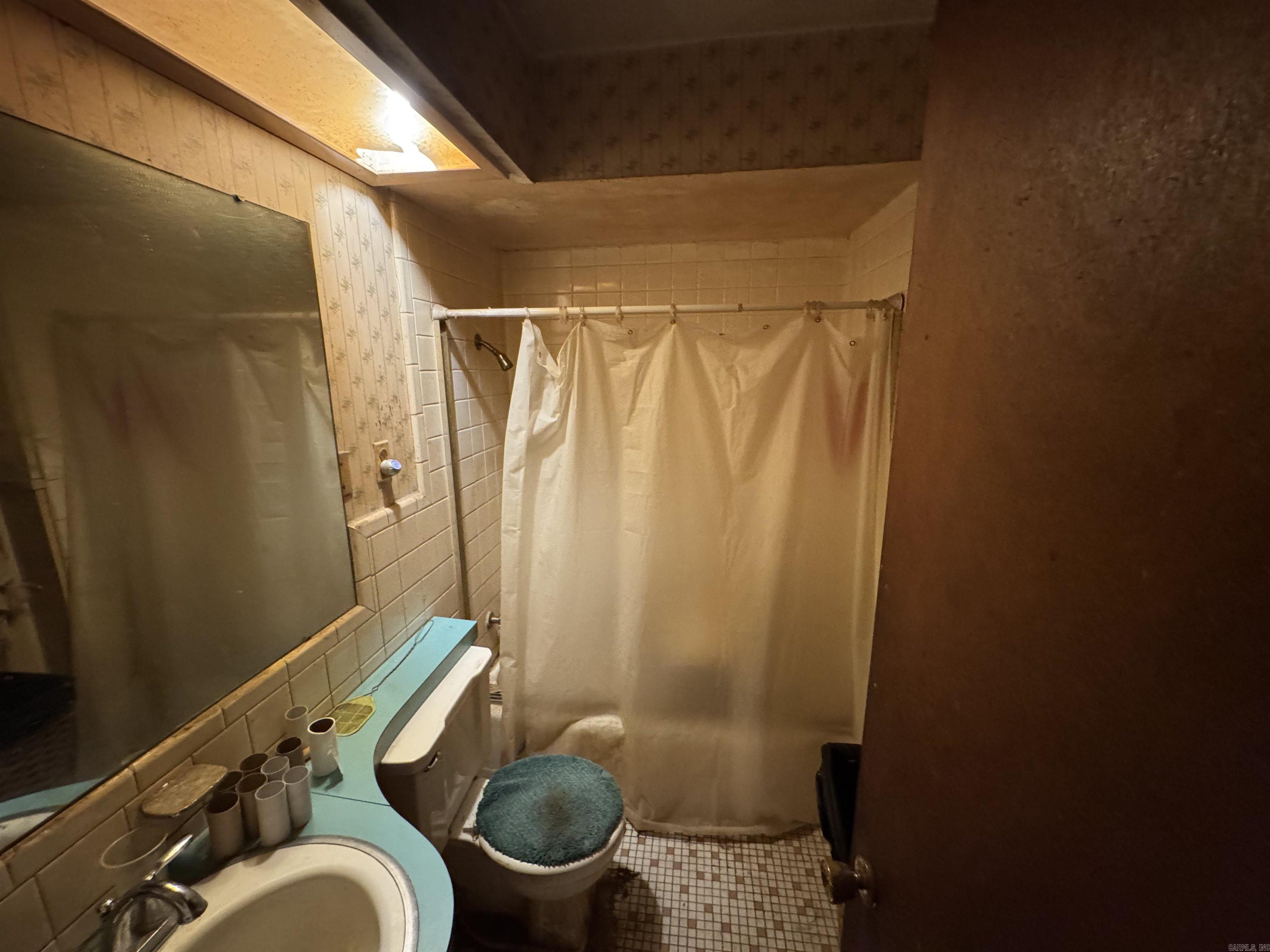 BROADMOOR NORTH - Residential