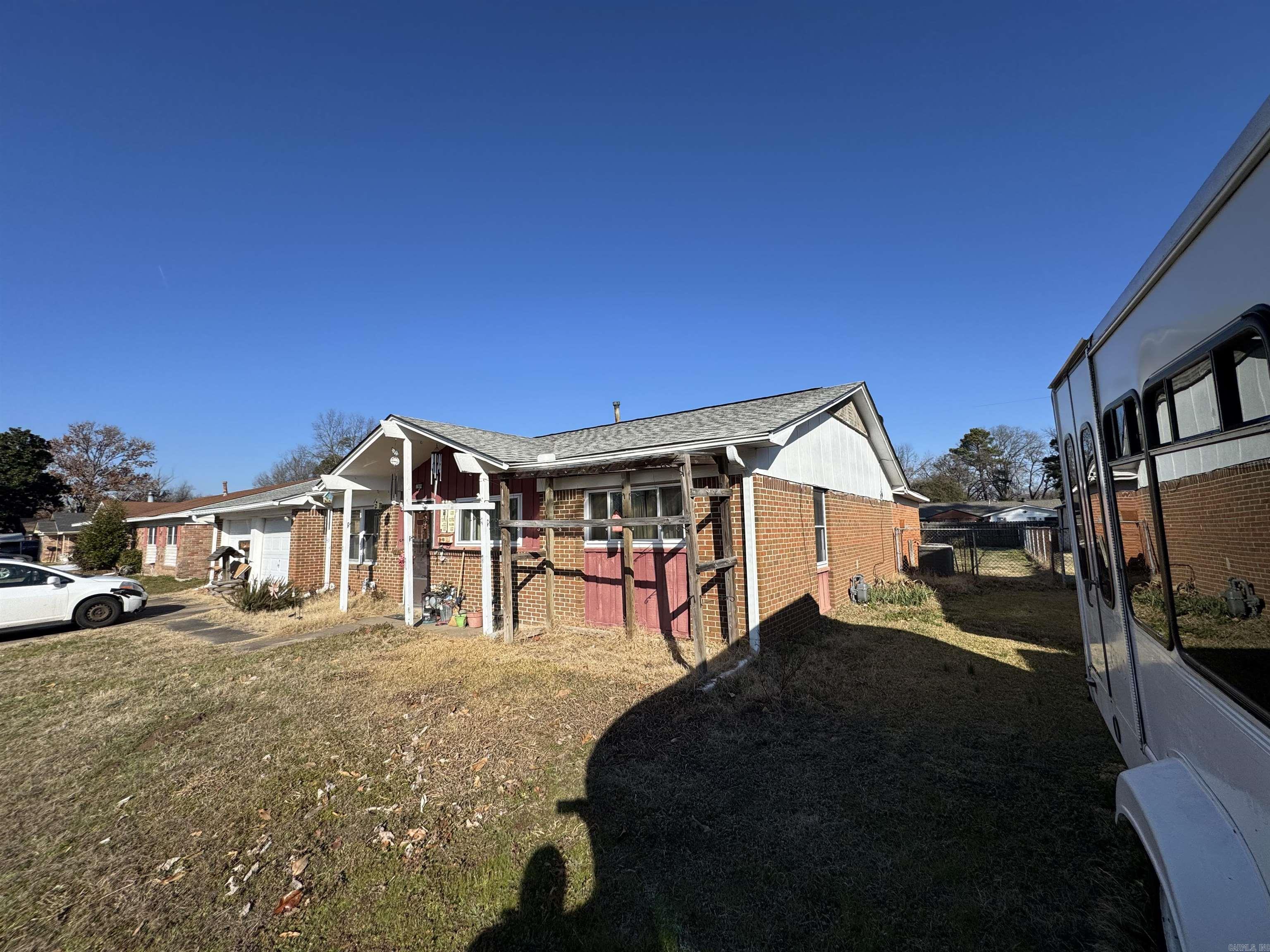 BROADMOOR NORTH - Residential