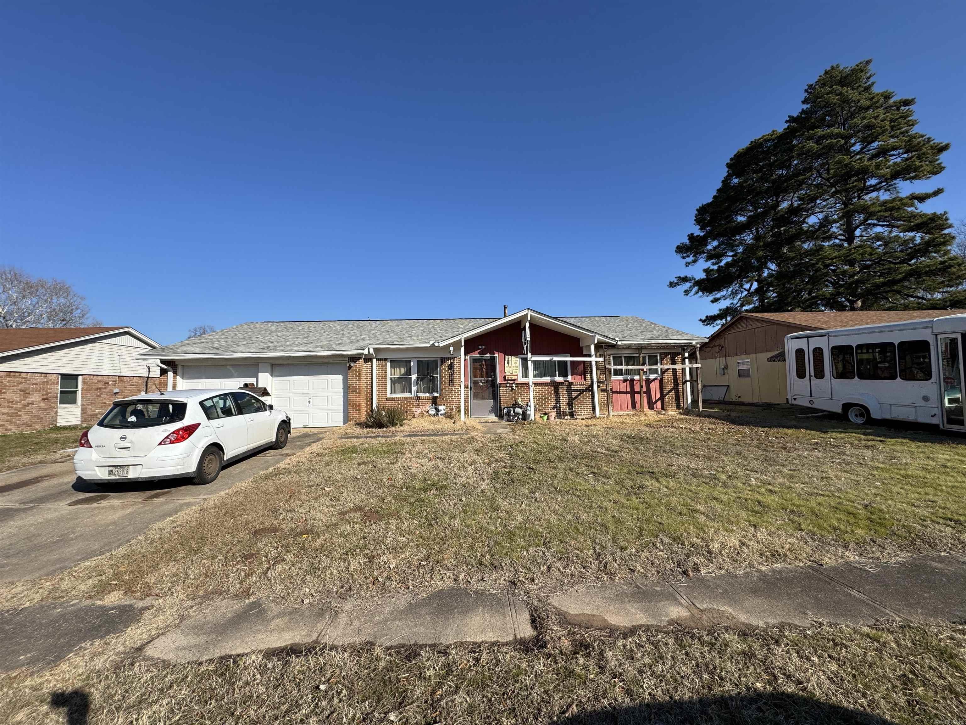 BROADMOOR NORTH - Residential