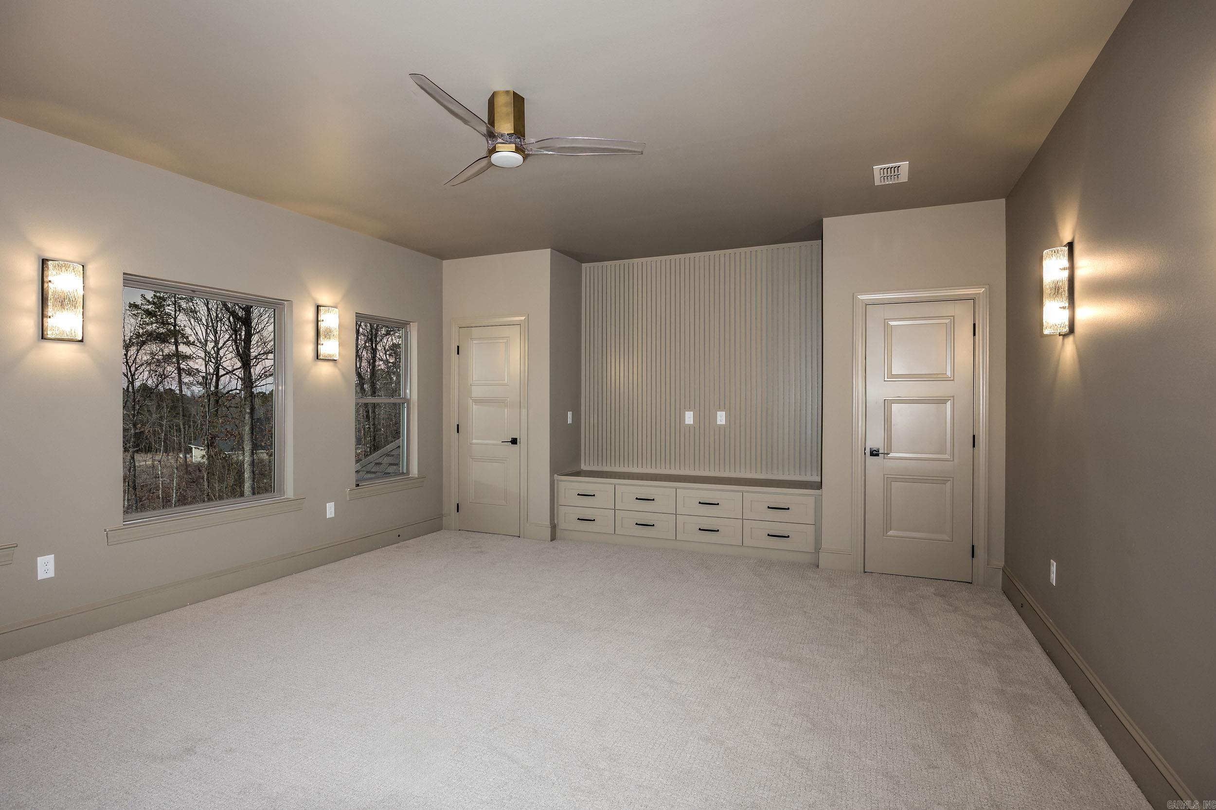 CHENAL VALLEY ABINGTON COURT - Residential