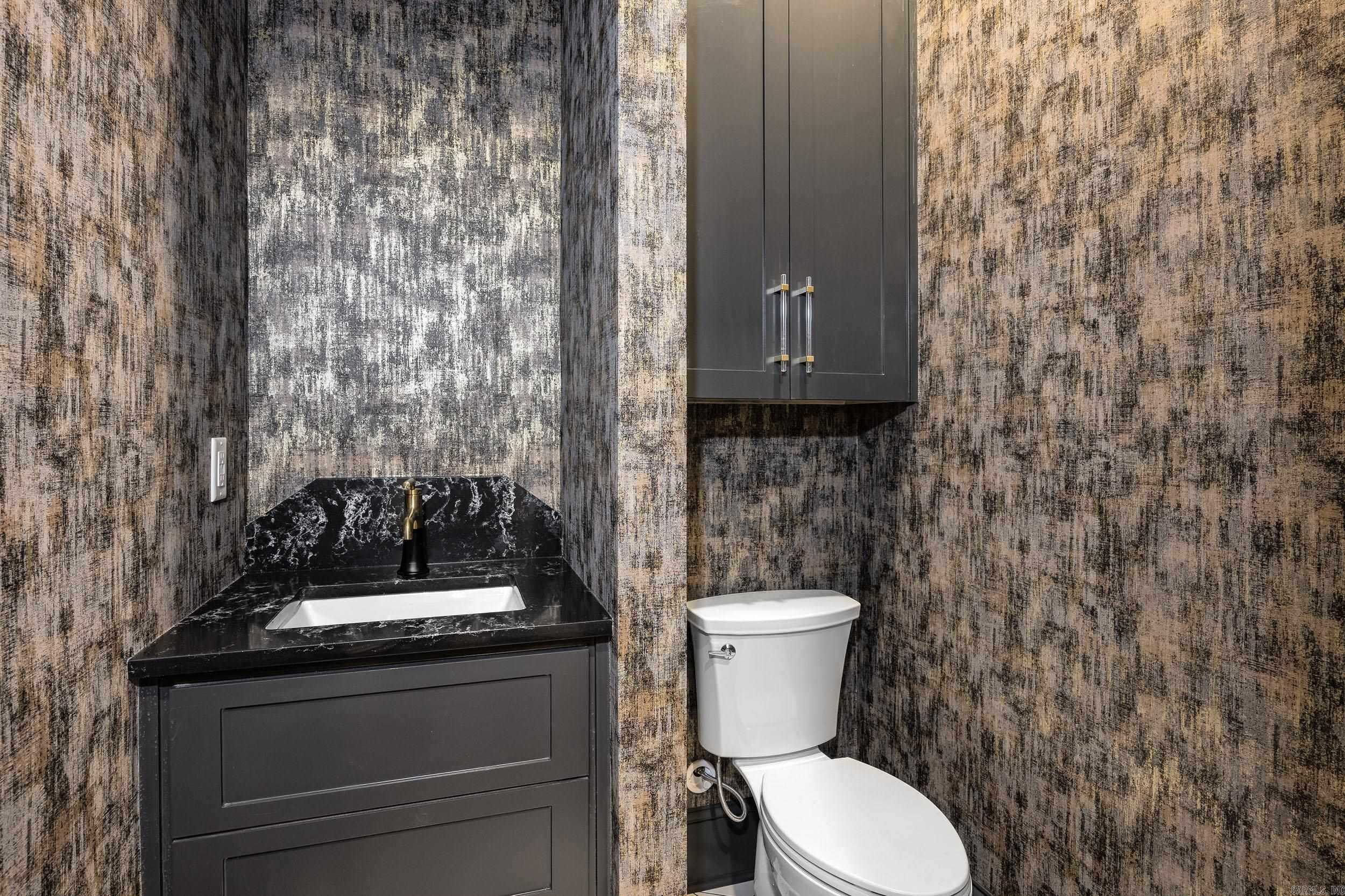 CHENAL VALLEY ABINGTON COURT - Residential