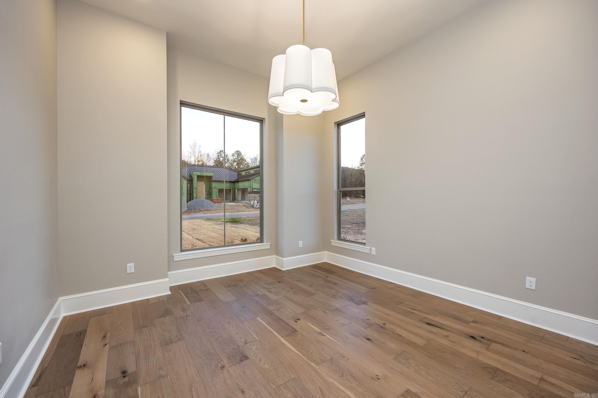 CHENAL VALLEY ABINGTON COURT - Residential