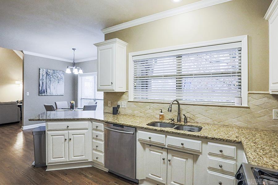 CHENAL VALLEY CHALLAIN PLACE - Residential