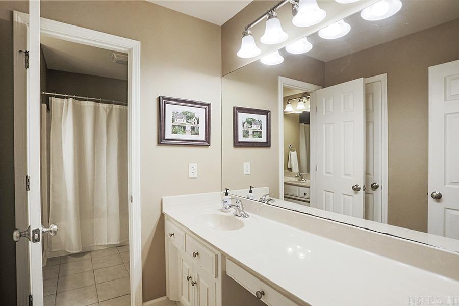 CHENAL VALLEY CHALLAIN PLACE - Residential