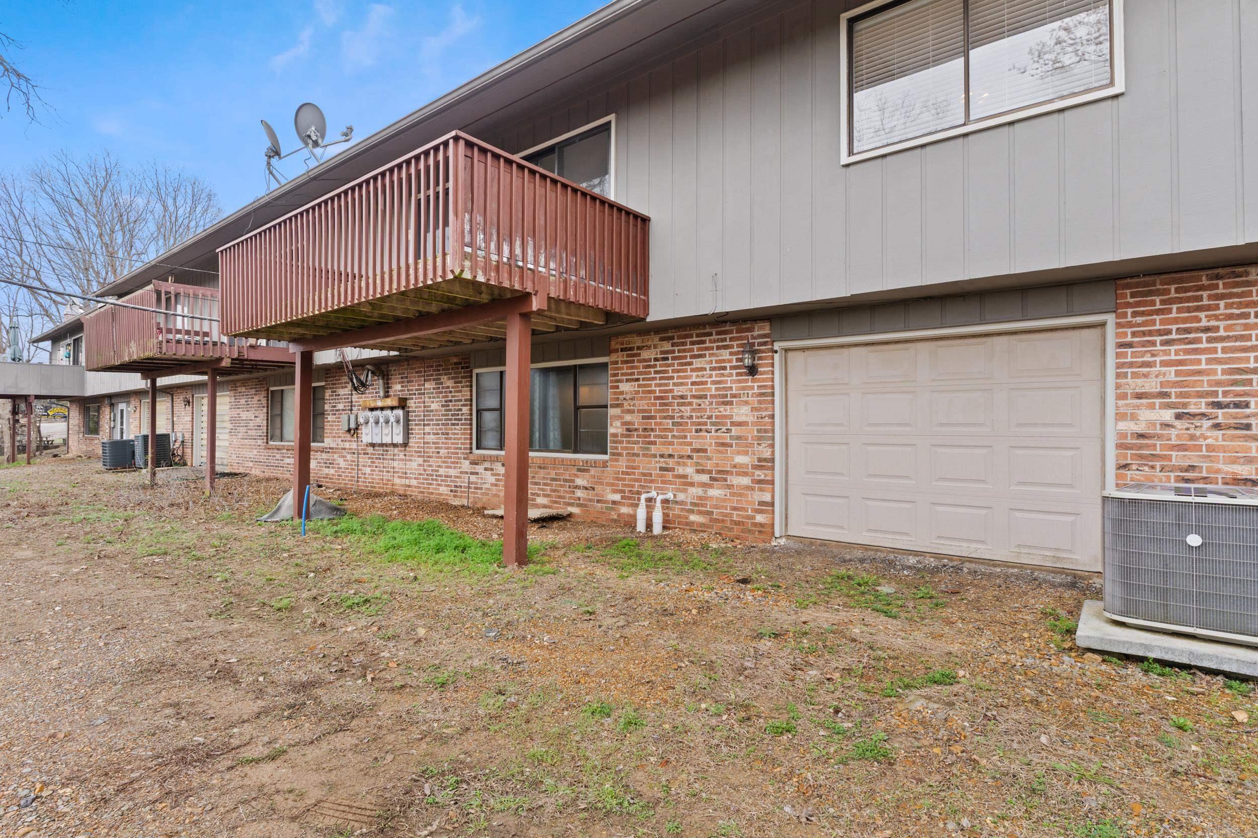 MOCKING BIRD HILLS - Residential