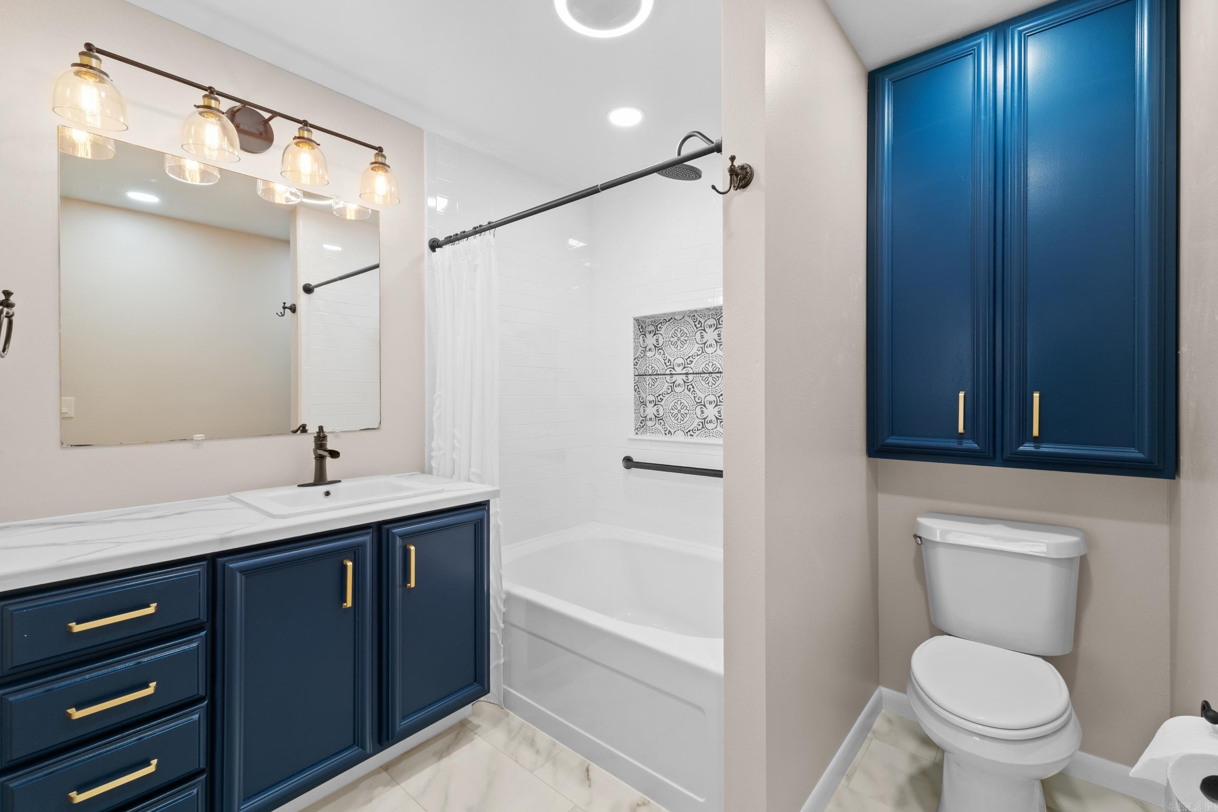 MOCKING BIRD HILLS - Residential