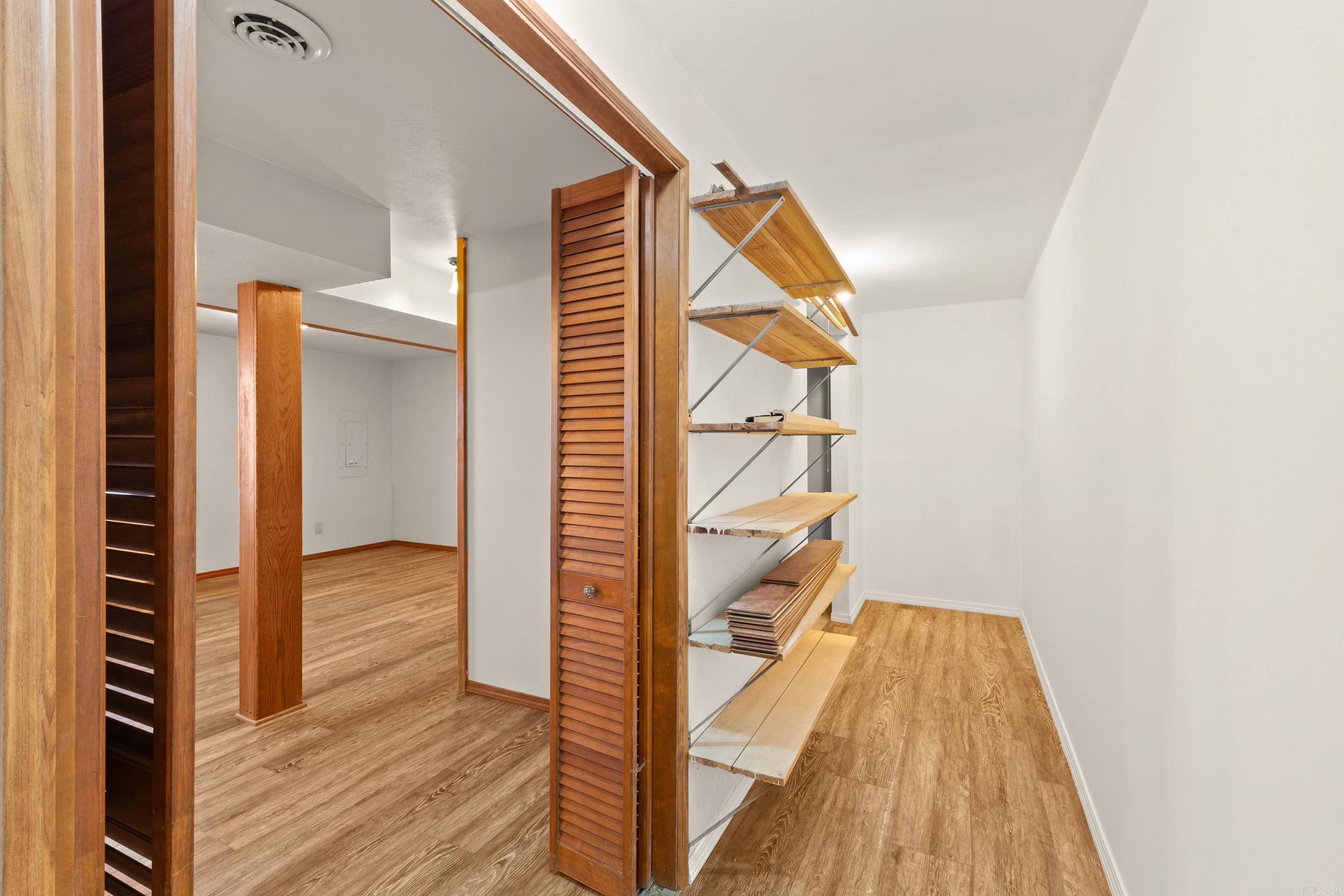 MOCKING BIRD HILLS - Residential