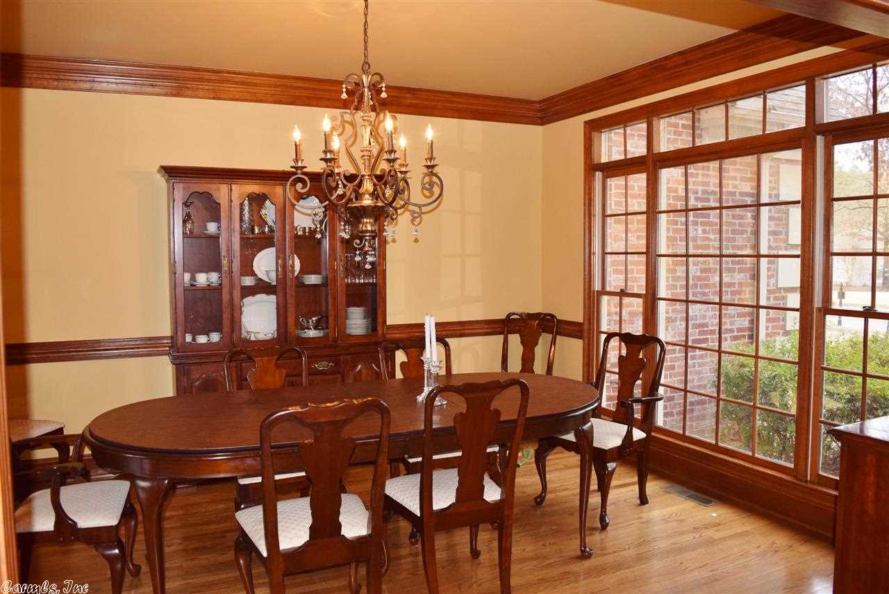 CHENAL VALLEY CHENAL CIRCLE - Residential