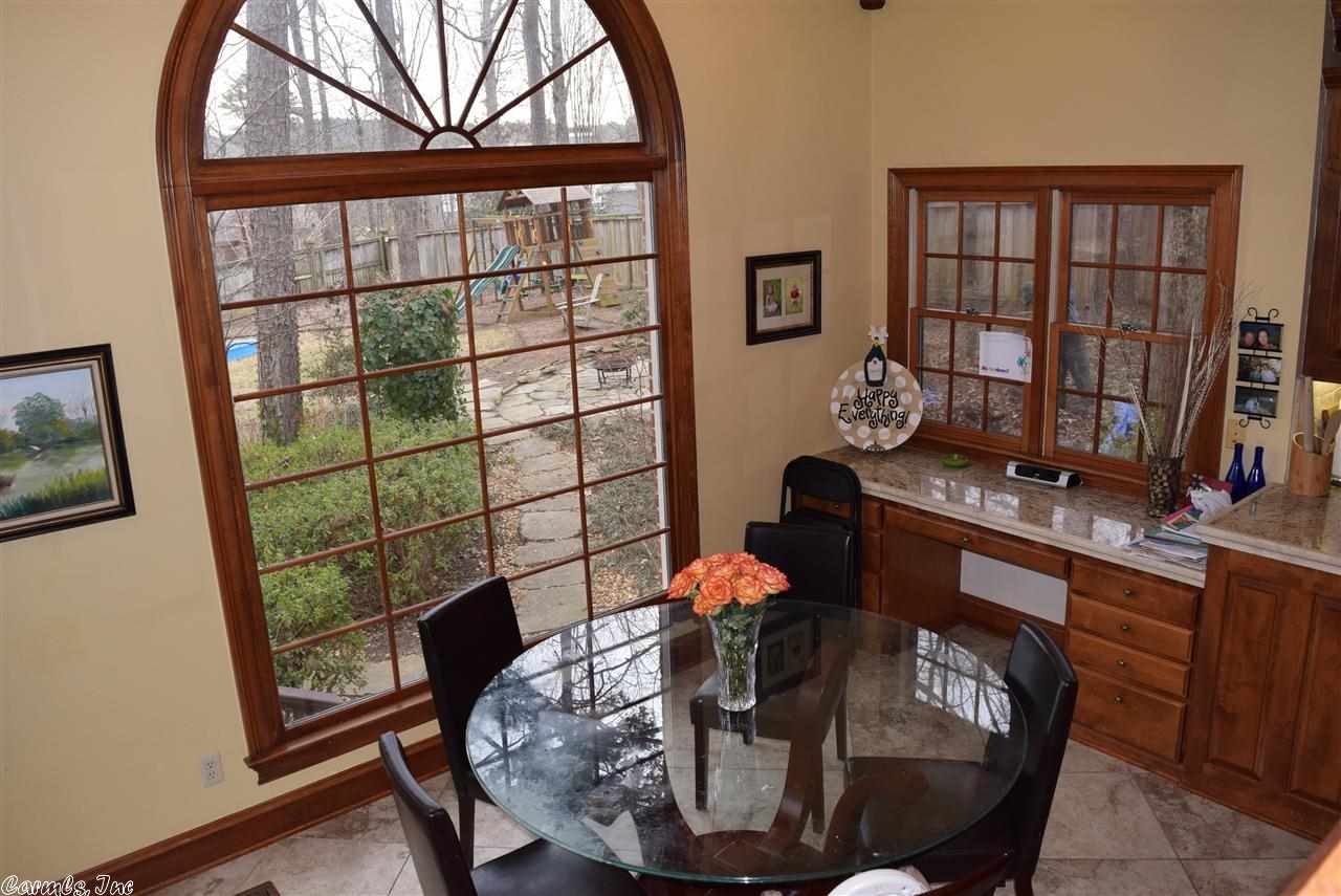 CHENAL VALLEY CHENAL CIRCLE - Residential