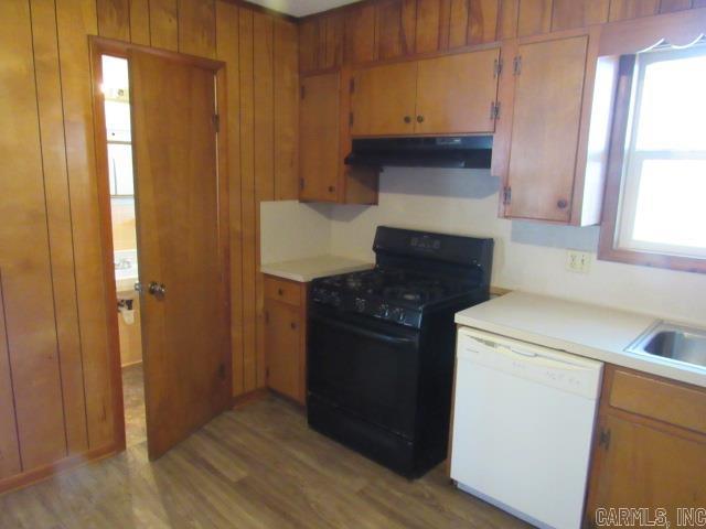 CATHERINE PLACE - Residential