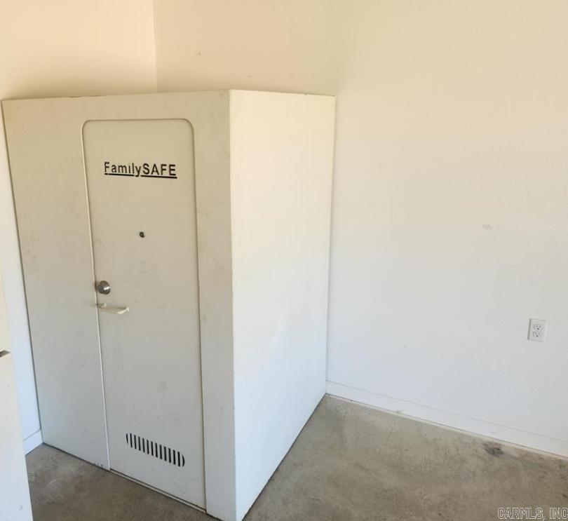 TAYLOR ESTATES - Residential