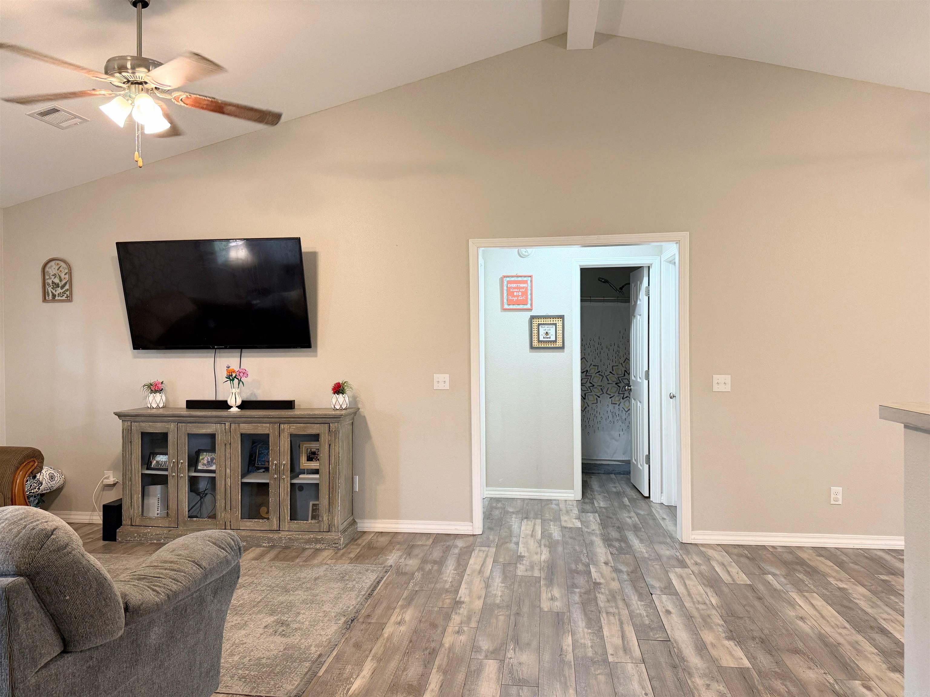 TAYLOR ESTATES - Residential