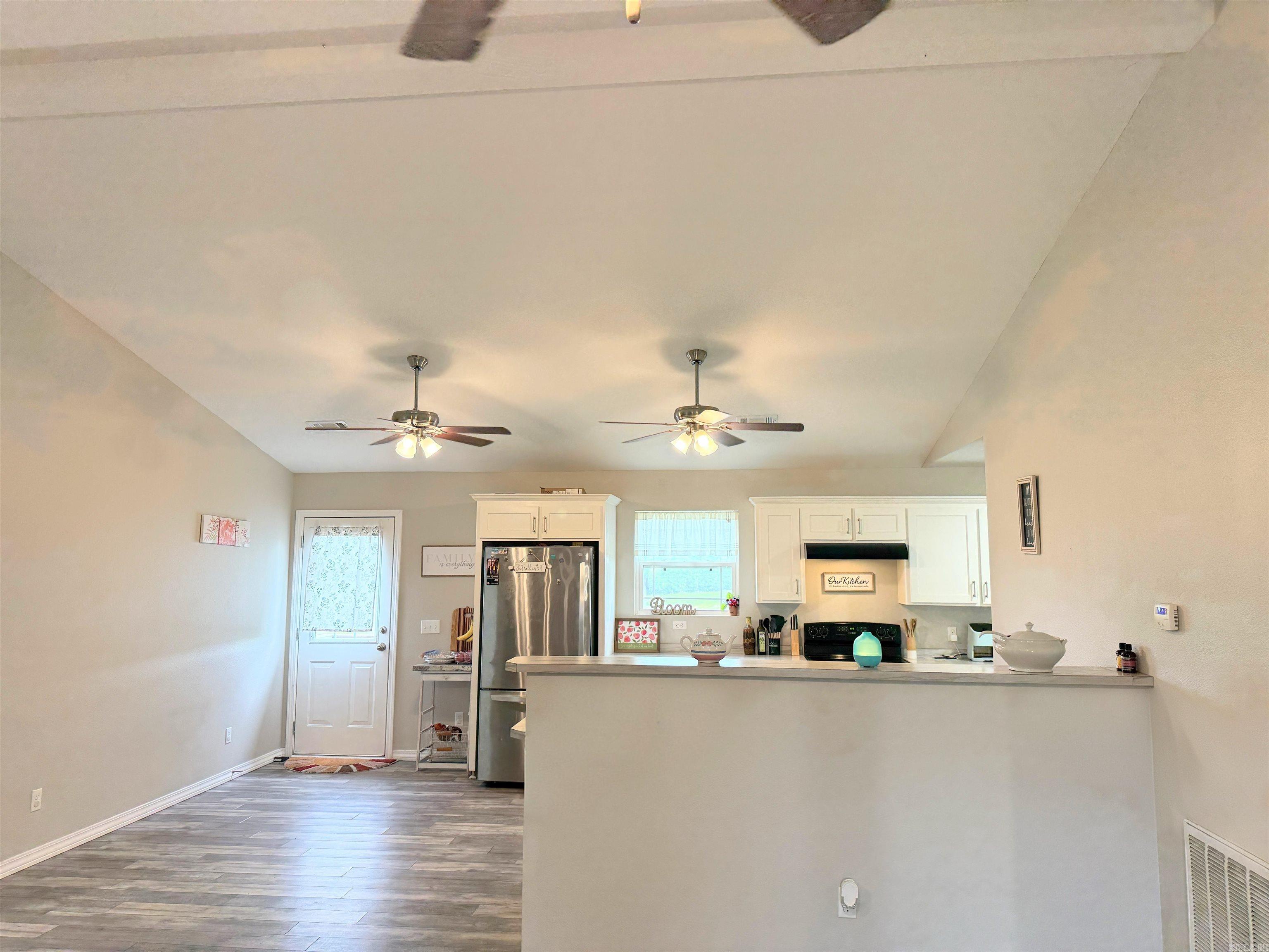 TAYLOR ESTATES - Residential